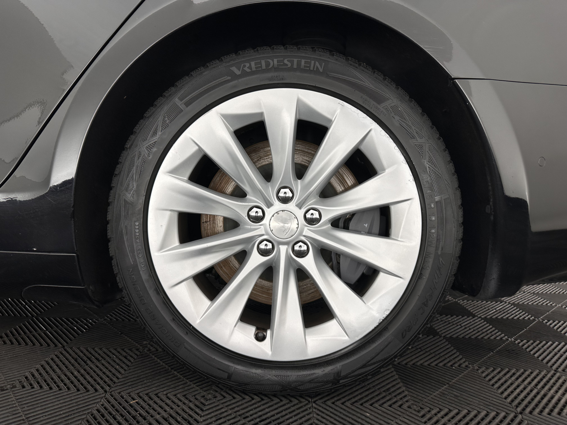 Tesla Model S 75D Base AWD [ 3-Fase-17kW ] {SOH-85%} (INCL-BTW) Aut. *PANO-WINDOW | LEATHER | AIR-SUSPENION | FULL-LED | NAVI-FULLMAP | KEYLESS | MEMORY-PACK | HEATED-COMFORTSEATS | DIGI-COCKPIT | CARBON-INLAY | AUTO-PILOT | 19"ALU*