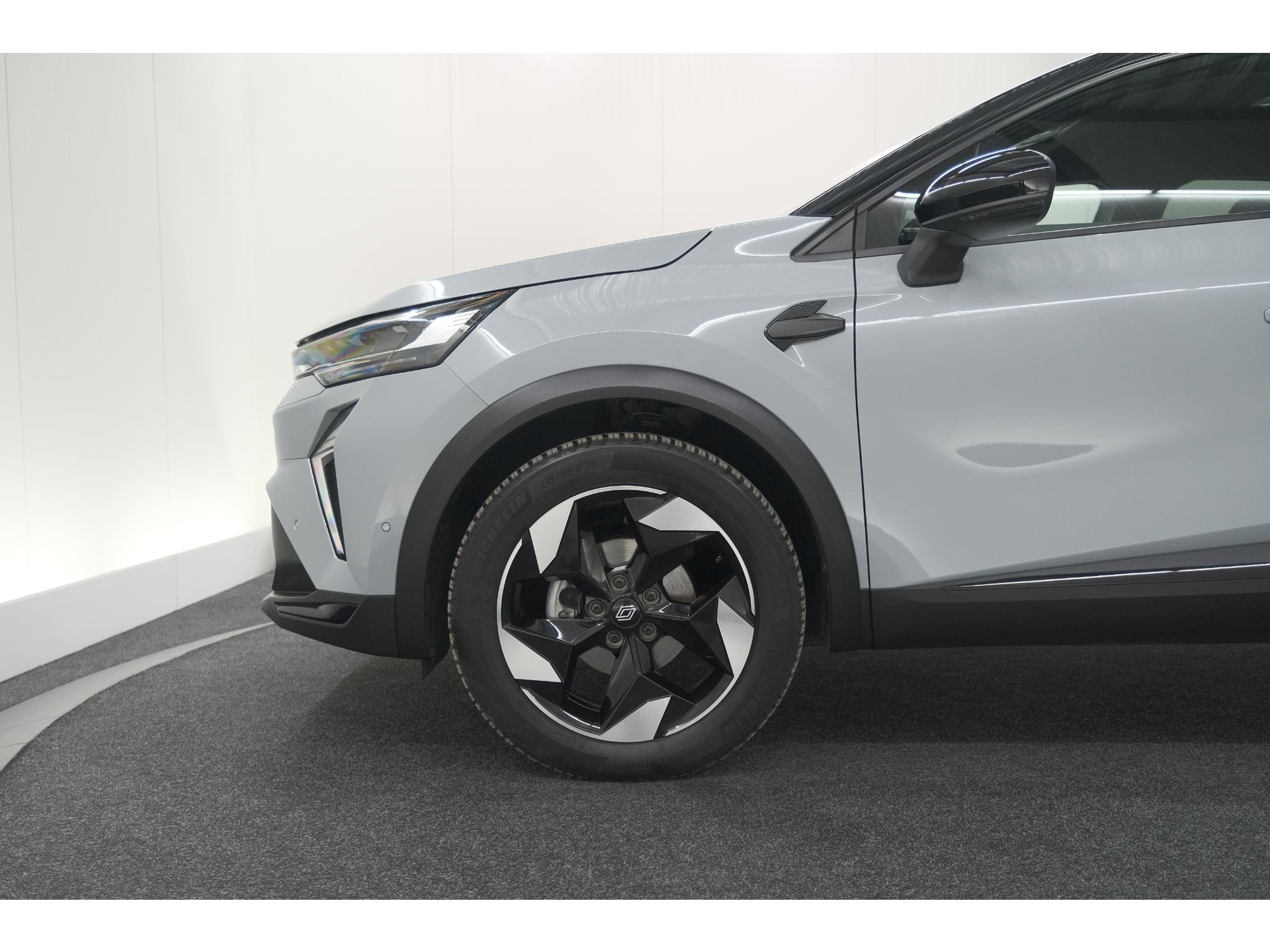 Renault Captur TCe 90 Techno | Nieuw Model | Camera | Harman Kardon | Apple Carplay | Parkeersensoren | 18 Inch Lichtmetalen Velgen