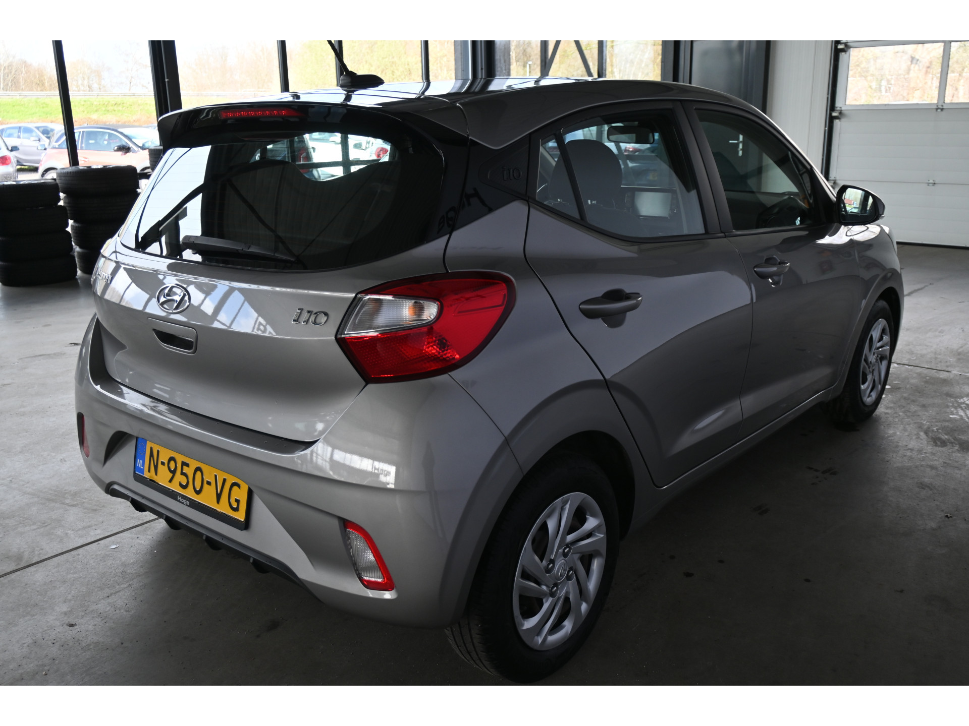 Hyundai i10 1.0 Comfort Airco Carplay Cruise Control LED 1e Eigenaar Rijklaarprijs! Inruil Mogelijk!