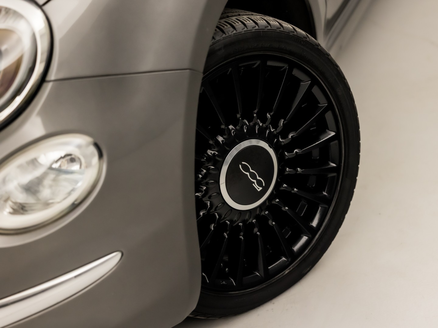 Fiat 500 0.9 TwinAir Turbo Sport (PANORAMADAK, NAVIGATIE, LM VELGEN, SPORTSTOELEN, ELEK RAMEN, BLUETOOTH, NIEUWSTAAT)