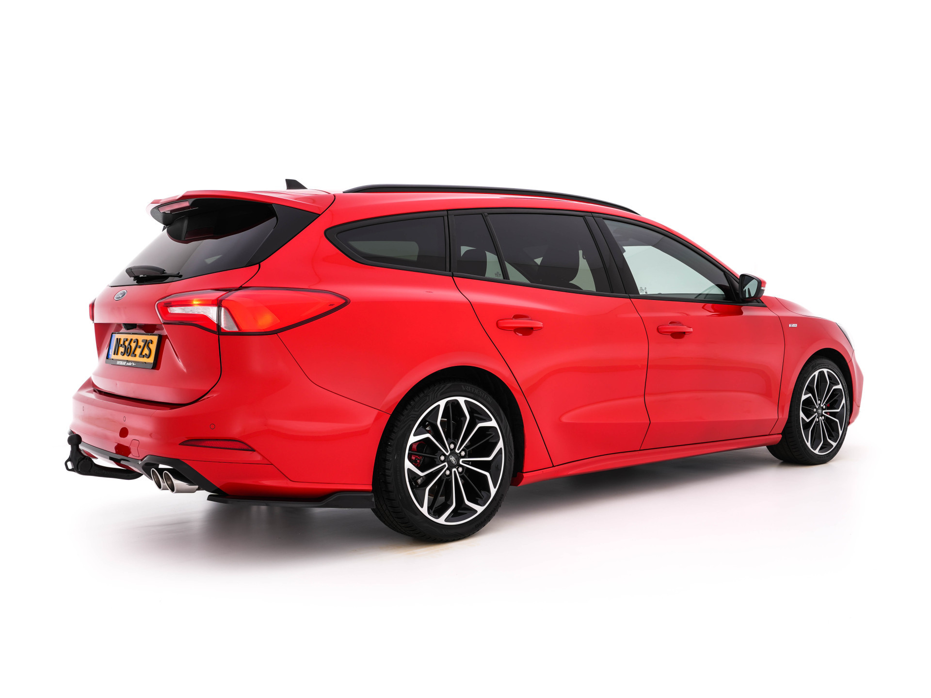 Ford Focus Wagon 2.0 ST-Line-X Business EcoBlue (INCL-BTW) Aut. *ADAPTIVE-CRUISE | DIGI-COCKPIT | KEYLESS | CAMERA | NAVI-FULLMAP | HEATED-SPORTSEATS | DAB+ | SHIFT-PADDLES | ECC | PDC | TOWBAR | 18''ALU*