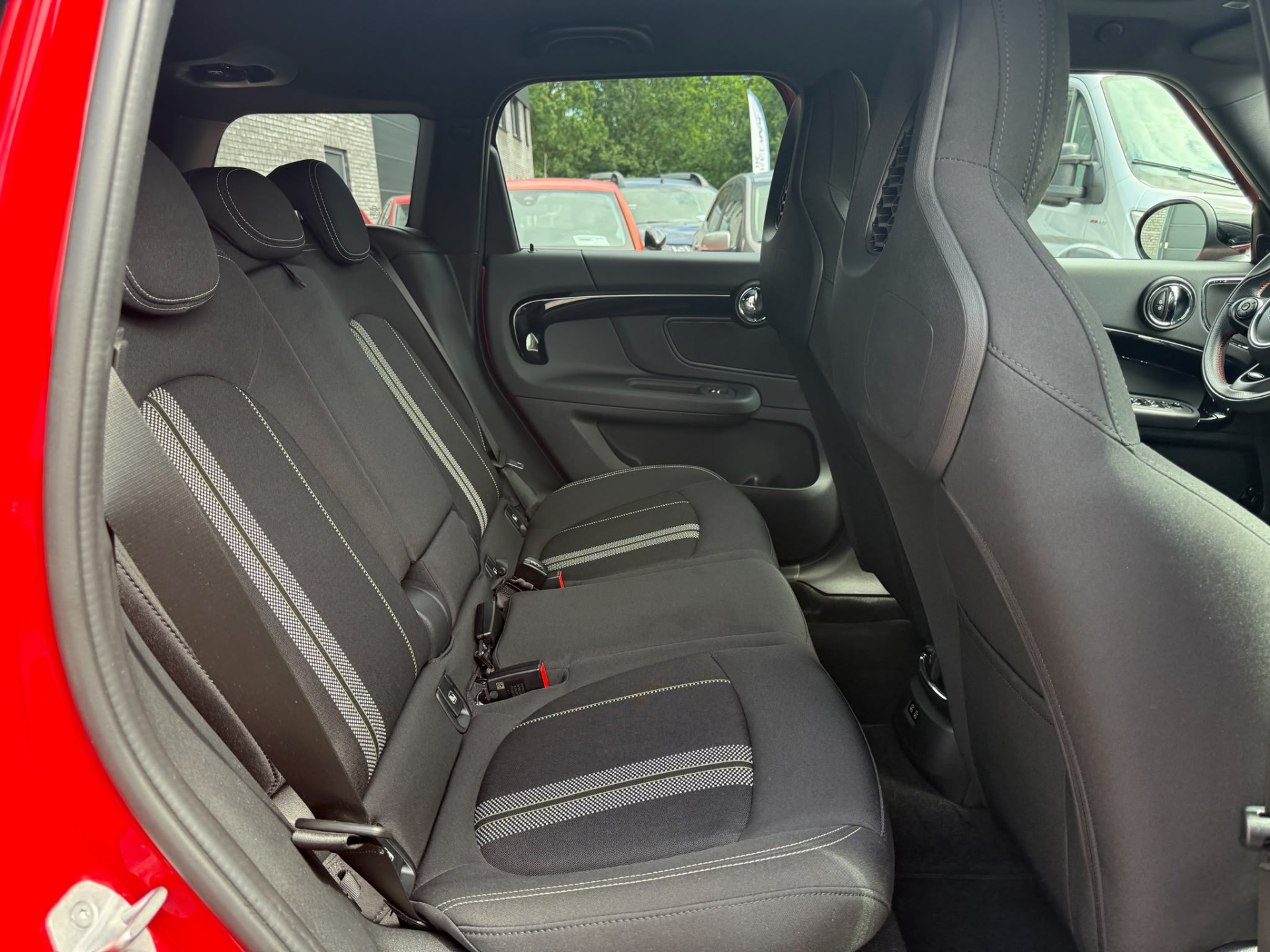 MINI Countryman 1.5 Cooper S E ALL4 | 2E EIGENAAR | 3/6/12MND GARANTIE | PANO | LED | AUTOMAAT | CARPLAY | DAB | NAVI | SFEER | CRUISE