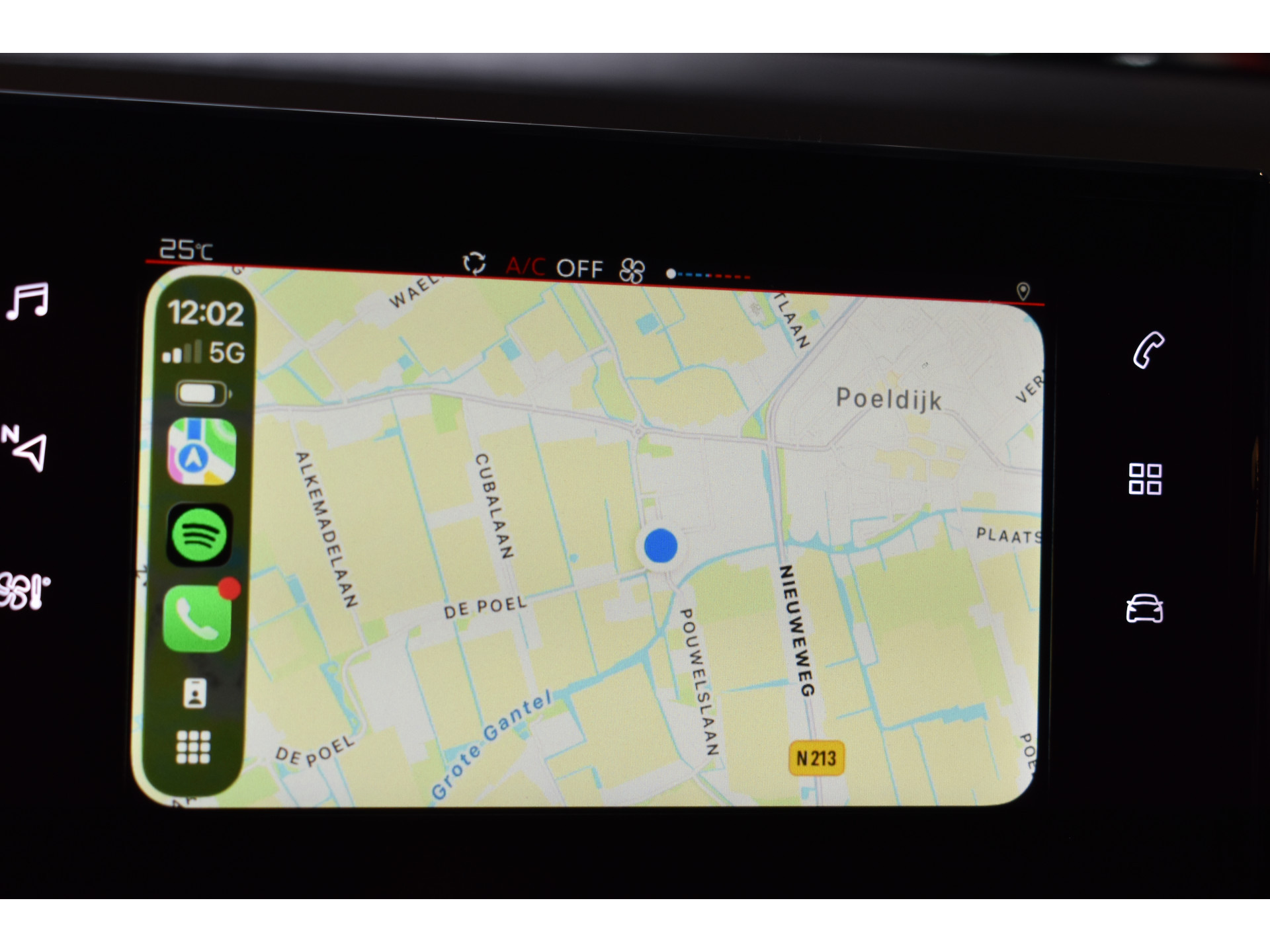 Citroën C4 Cactus 1.2 PureTech Feel Trekhaak Navi Stoelverwarming