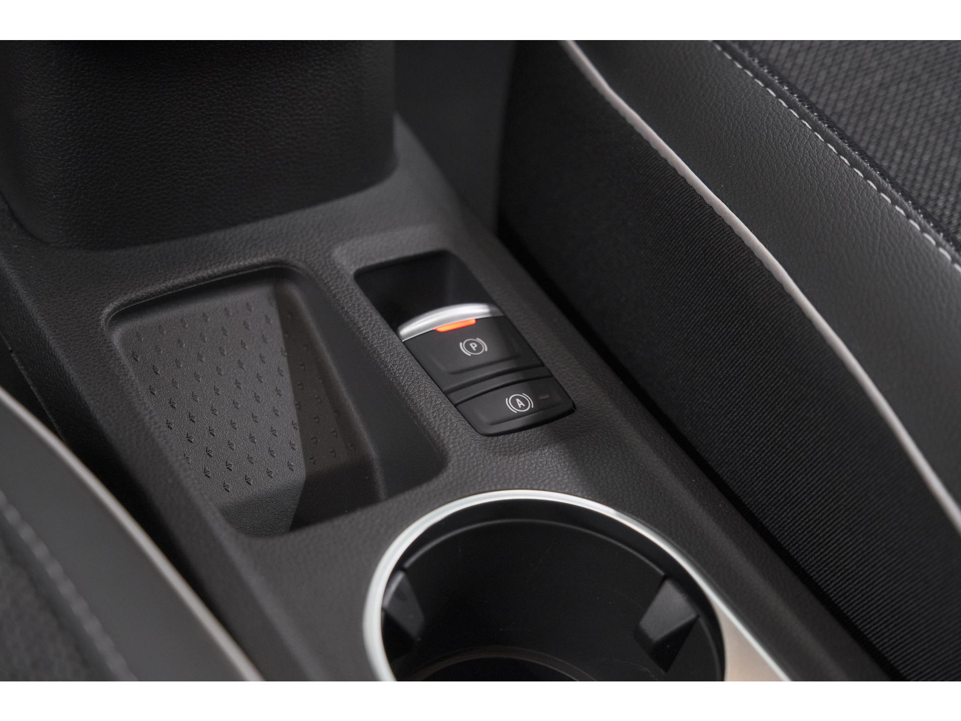 Renault Captur 1.6 E-Tech Full Hybrid 145 Techno | Navigatie | Camera | Parkeersensoren | Apple Carplay