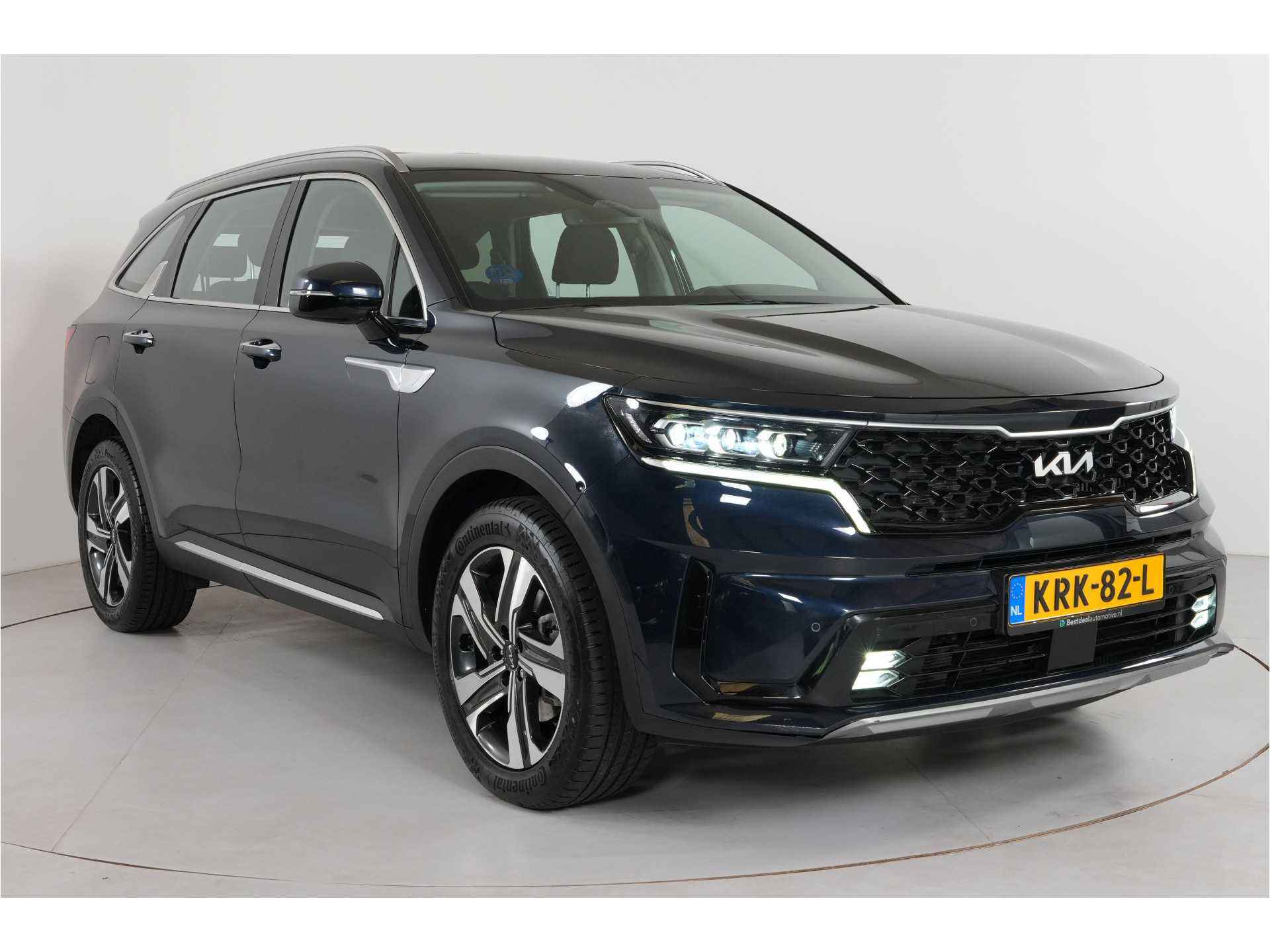 Kia Sorento 1.6 T-GDI 4WD 265 pk PHEV | SOH 100% | 7 pers | Dealer onderhouden |