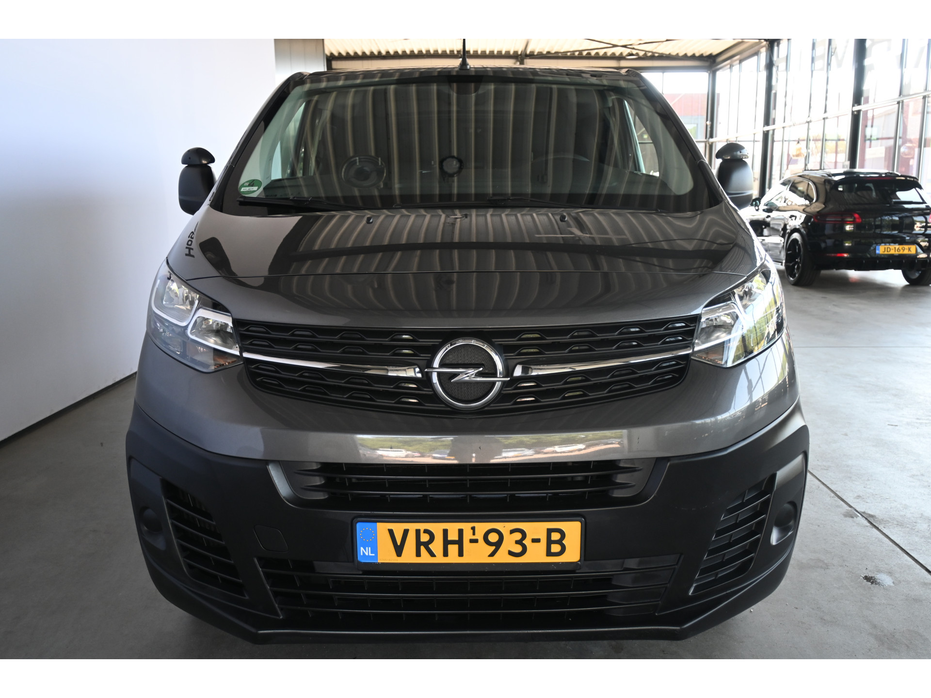 Opel Vivaro 1.5 CDTI L3H1 Edition 6 Persoons Airco Navigatie Trekhaak Cruise Control Rijklaarprijs! Inruil Mogelijk!