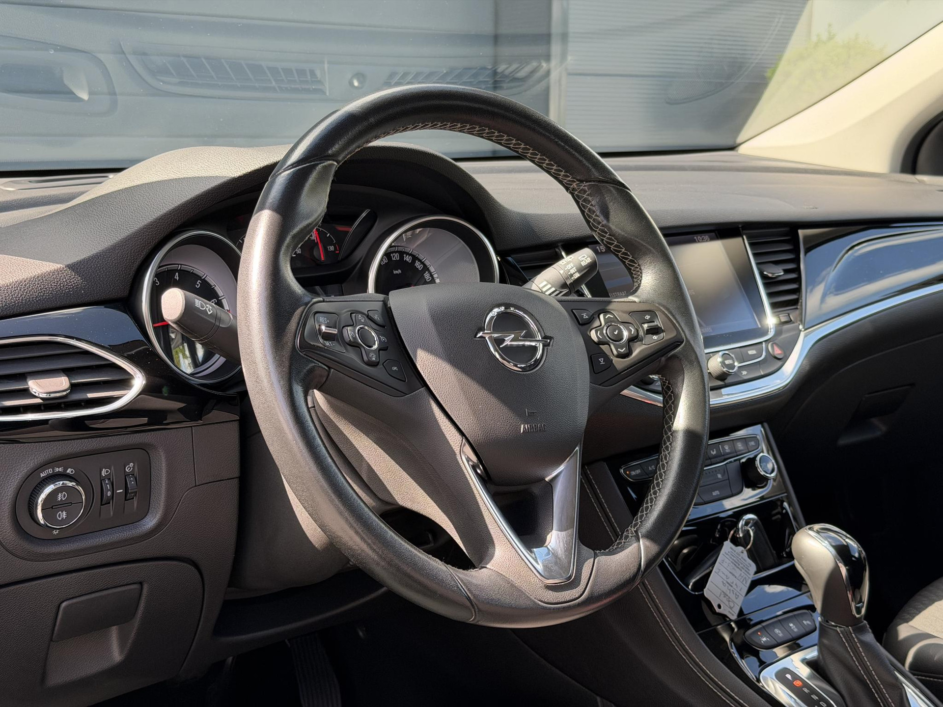 Opel Astra Sports Tourer 1.4 Innovation 2e Eigenaar,Apple Carplay/Android Auto,150pk,Halfleder,Trekhaak,Keyless,Clima,Cruise,Lm velgen,Pdc V+A,N.A.P,Dealer Onderhouden,Rijstrooksensor,Apk tot 03-2027
