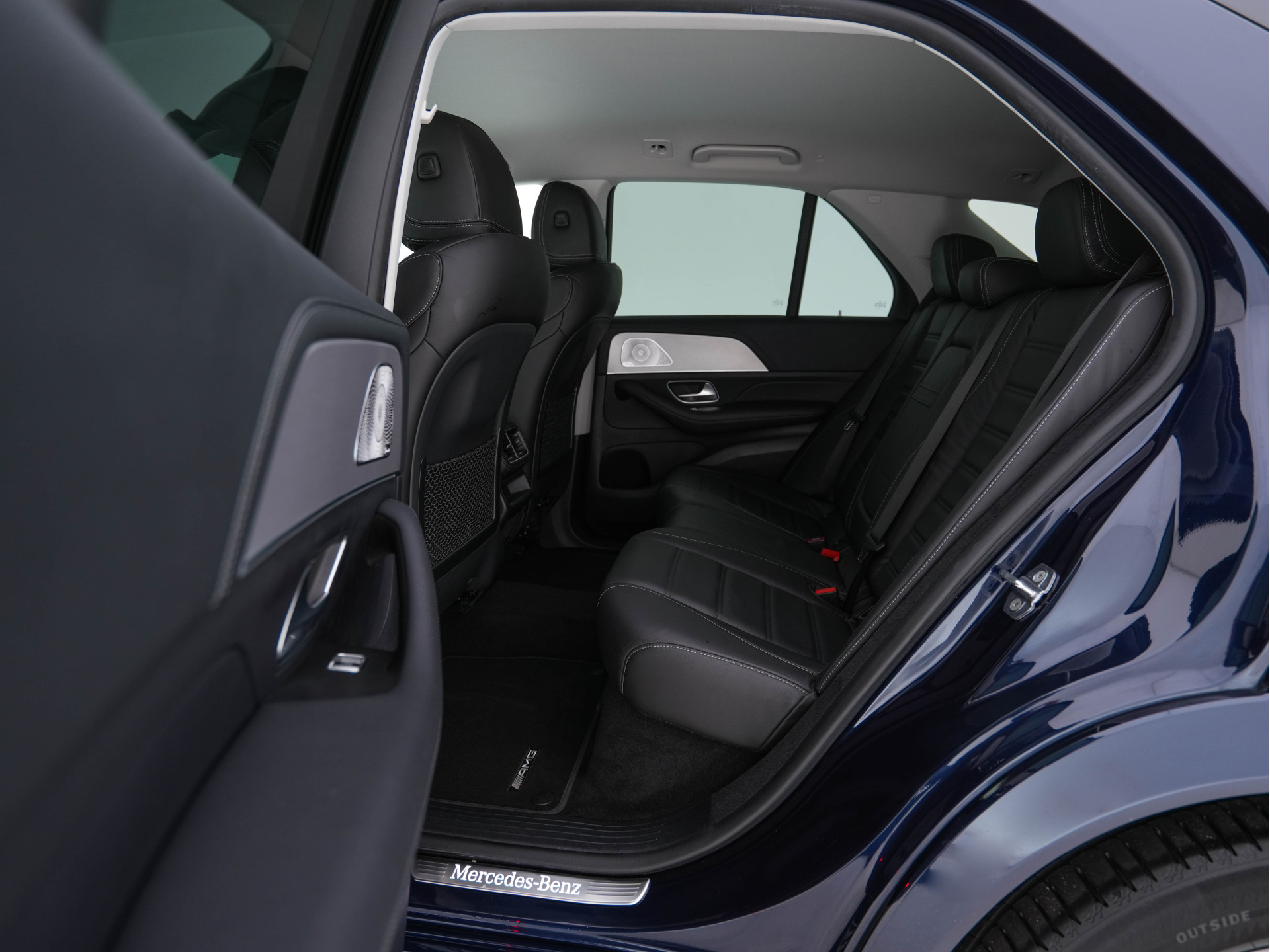 Mercedes-Benz GLE-klasse 350 de 4MATIC AMG-Line Premium (Plug-in) (INCL-BTW) *LEATHER | BURMESTER-AUDIO | FULL-LED | WIDESCREEN-COCKPIT | AMBIENT-LIGHT | NAVI-FULLMAP | HEATED-SPORTSEATS | DAB | SHIFT-PADDLES | PRIVACY-GLASS | CAMERA | 20"ALU*