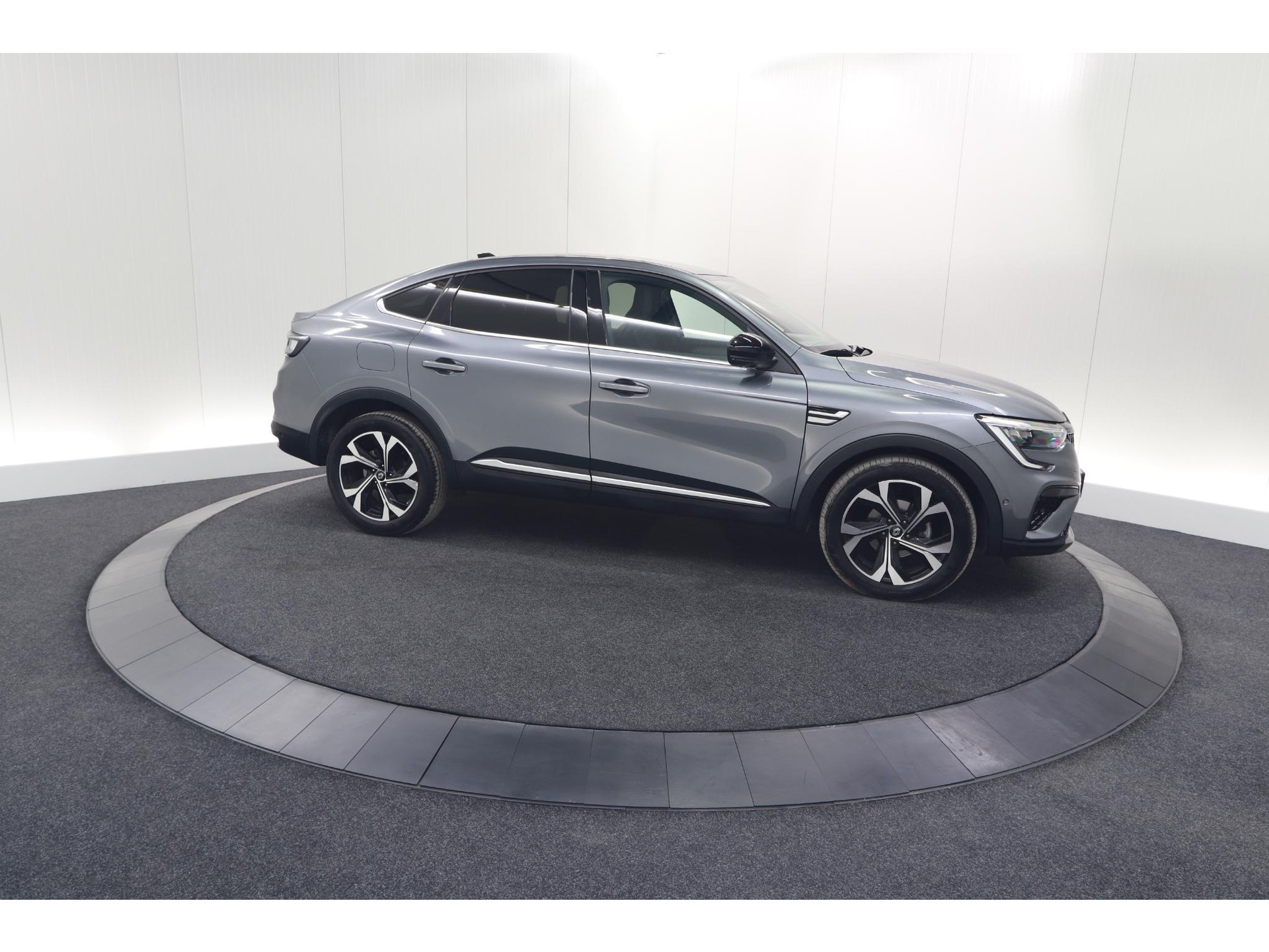 Renault Arkana Mild Hybrid 140 EDC Techno | 360 Camera | Dodehoekdetectie | Adaptieve Cruise Control