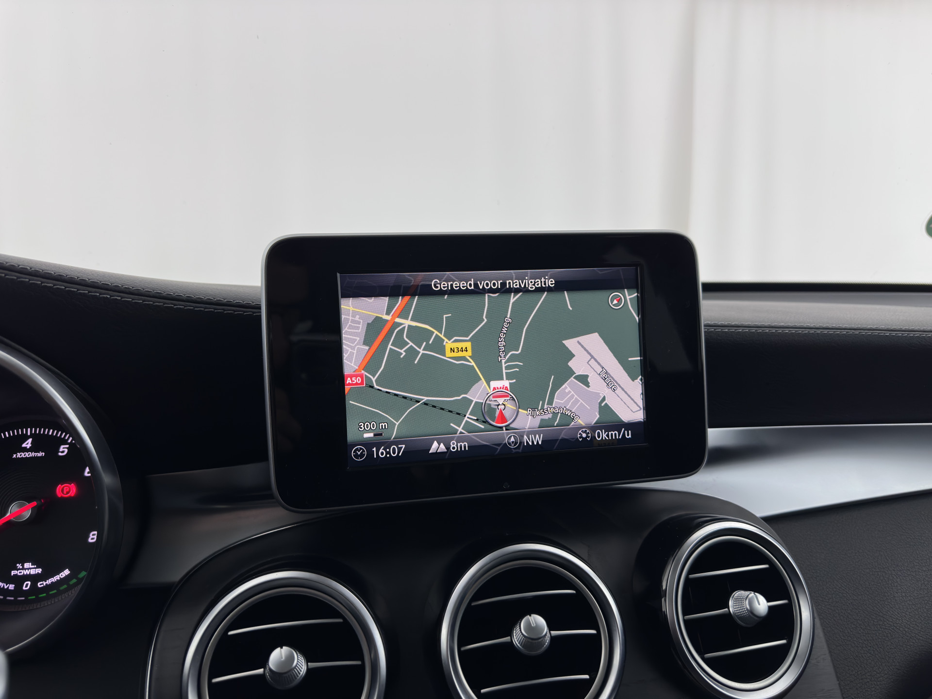 Mercedes-Benz GLC-klasse 350e 4MATIC Premium Plus Plug-in Aut. *LEATHER | FULL-LED | BLIND-SPOT | HEATED-SPORTSEATS | CAMERA | KEYLESS | AIR-SUSPENSION | ADAPTIVE-CRUISE | PRIVACY-GLASS | NAVI-FULLMAP | 20''ALU*