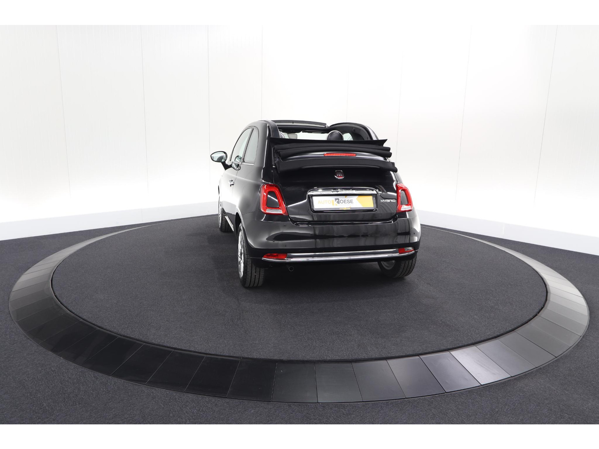 Fiat 500 C 1.0 Hybrid Dolcevita | Elektrisch Vouwdak | Apple Carplay | Parkeersensoren | Climate Control