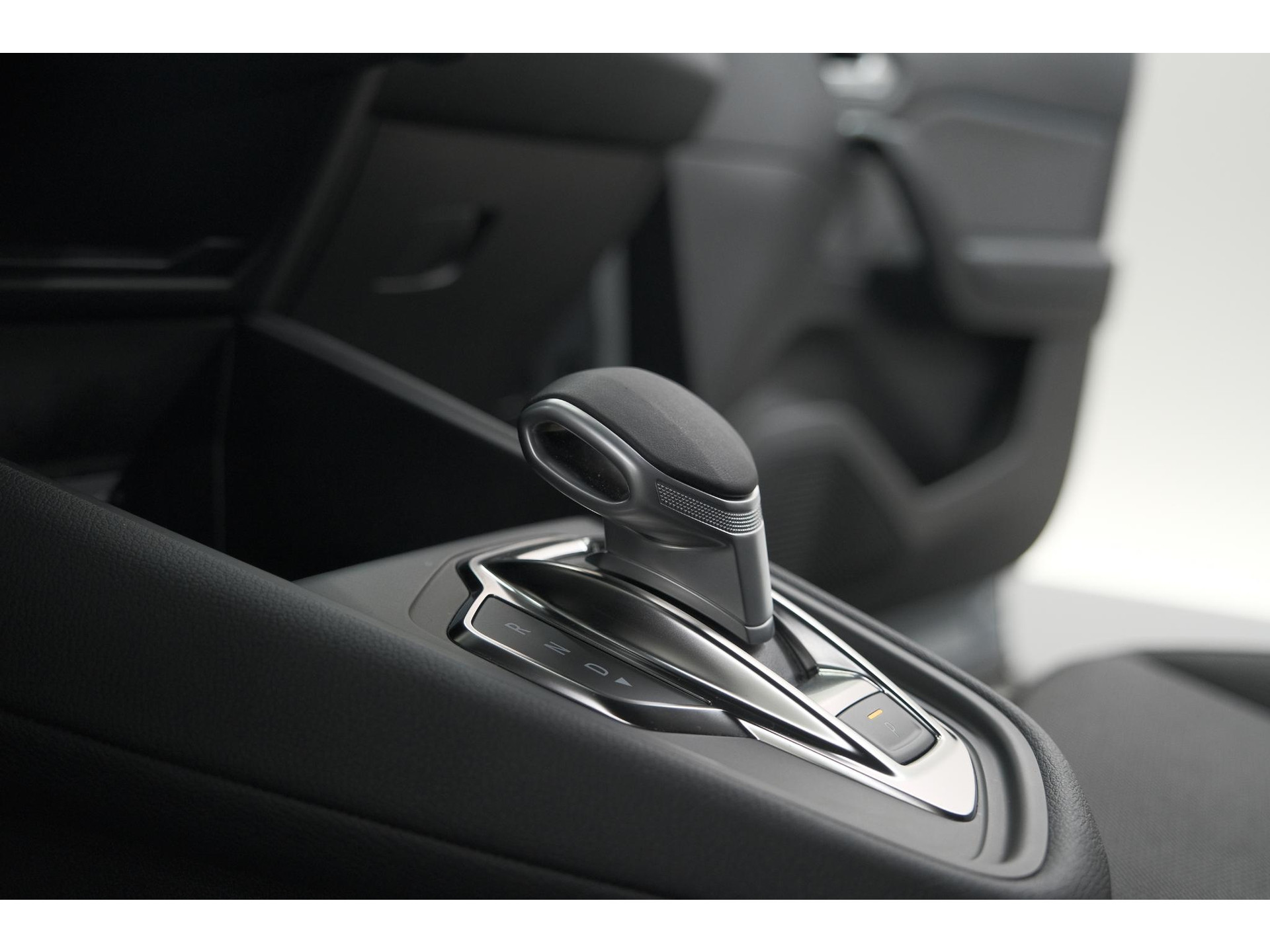 Renault Captur Mild Hybrid 160 EDC Techno | Pack Winter | Camera | Adaptieve Cruise Control | Apple Carplay