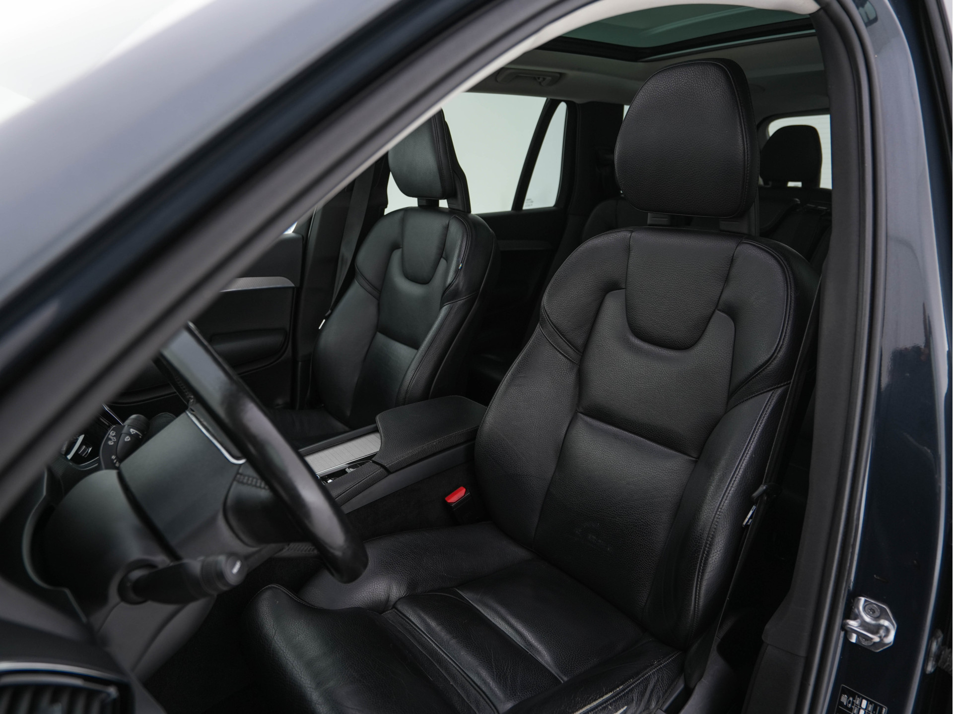 Volvo XC90 2.0 T8 Twin Engine Inscription AWD [ 7-Pers ] (INCL-BTW) Aut. *PANO | NAPPA-LEATHER | FULL-LED | MEMORY-PACK | KEYLESS | DAB | NAVI-FULLMAP | CAMERA | DIGI-COCKPIT | SPORT-SEATS | 22"ALU*