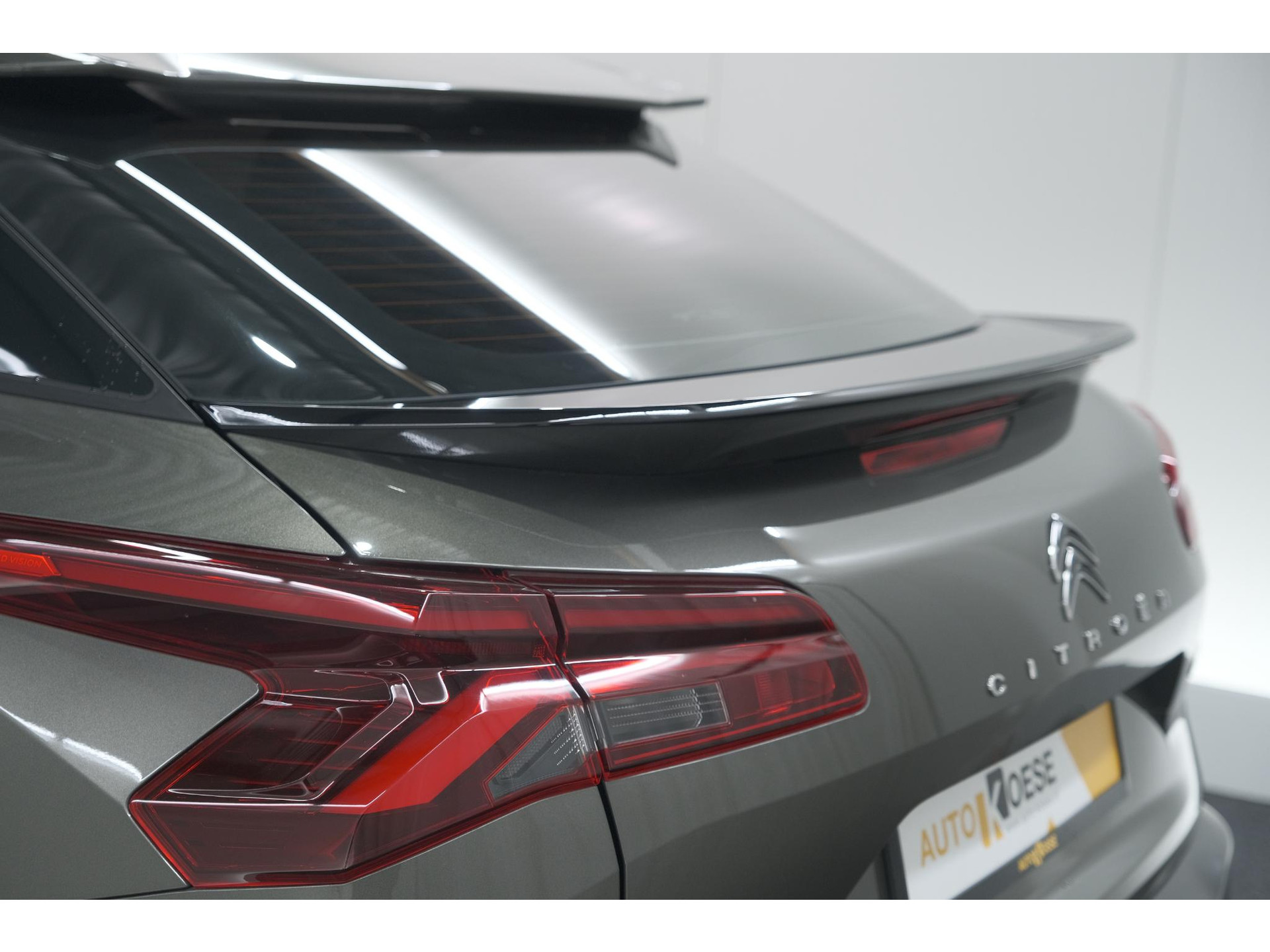 Citroen C5 X 1.6 Plug-in Hybrid 225 Business | Parkeersensoren | Navigatie | Apple Carplay