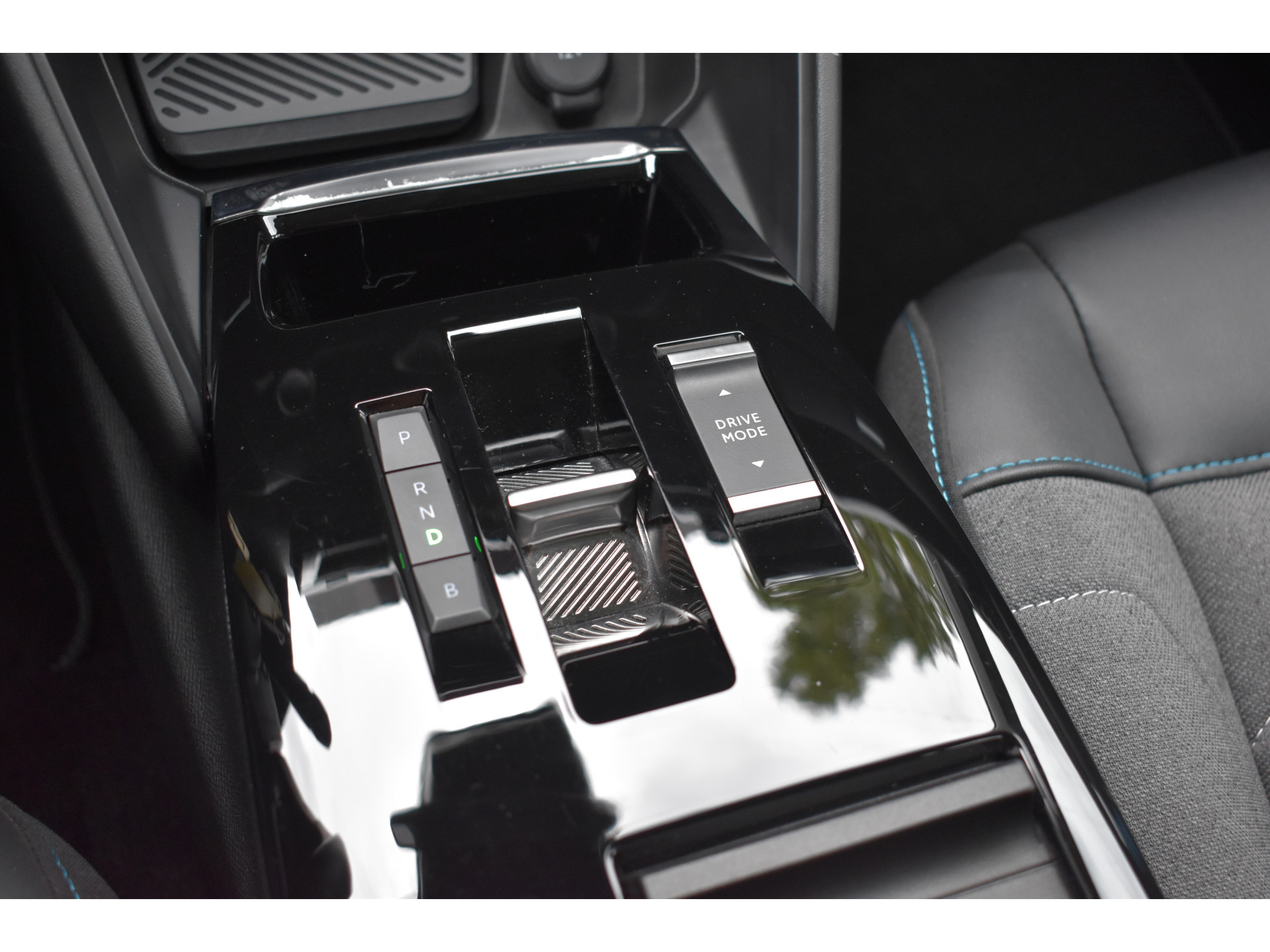 Citroën Ë-C4 Feel Pack 50 kWh Navigatie