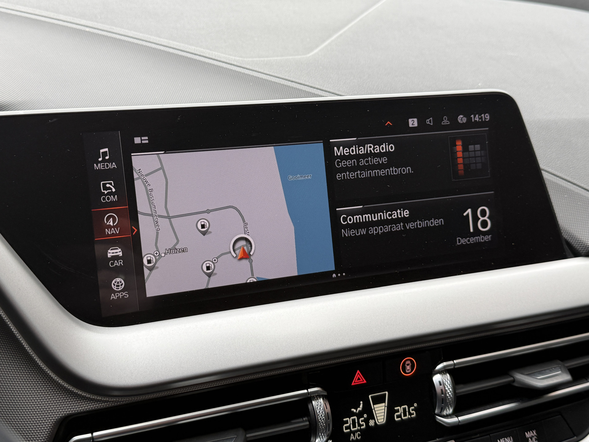 BMW 1-serie 116i Business Edition | Zwarte grill | Apple Carplay | DAB+ | PDC V+A