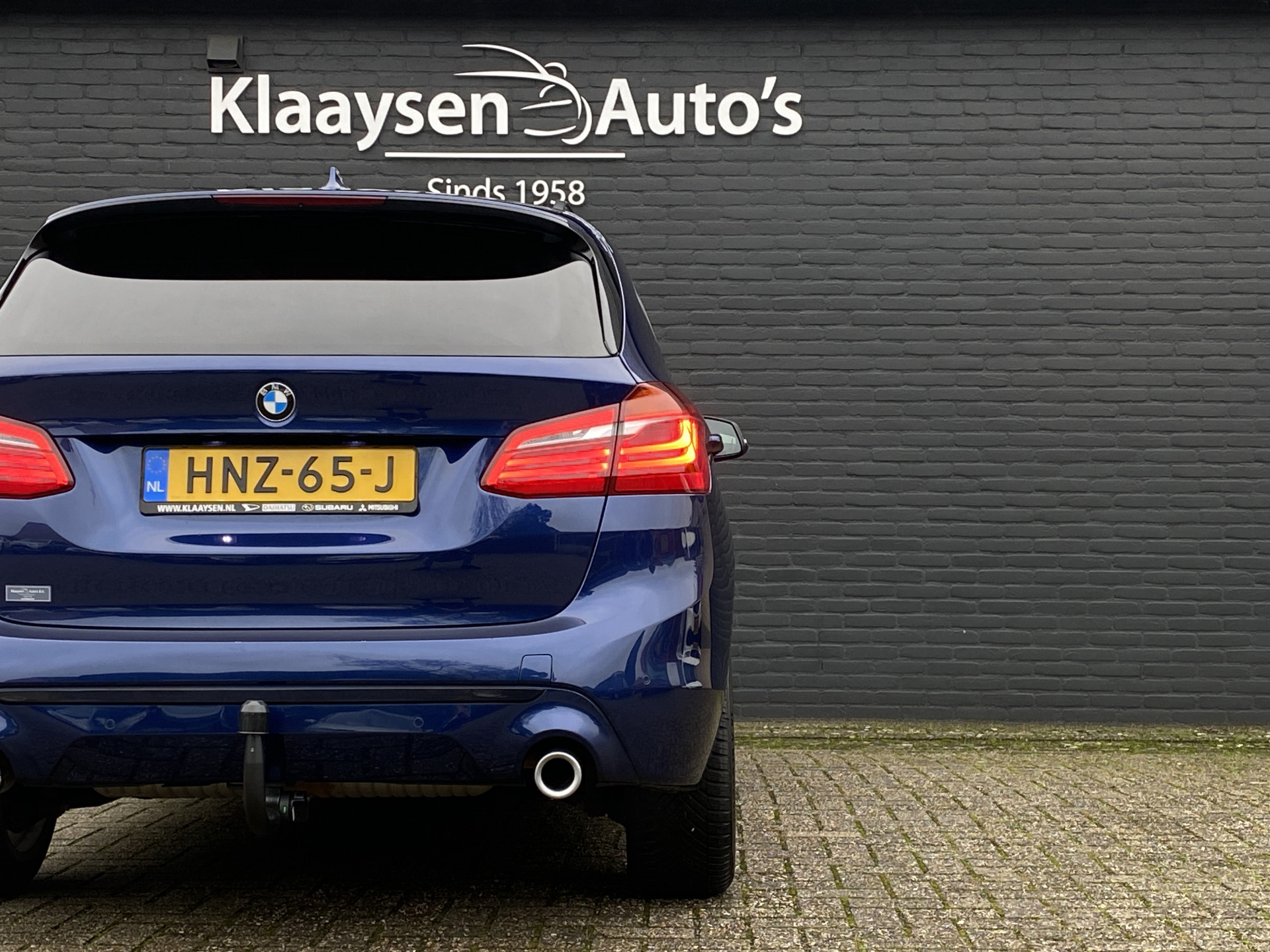 BMW 2-serie Active Tourer 220i High Executive Edition 192 pk M-sport AUT. | dealer onderhouden | navigatie | trekhaak | panoramadak