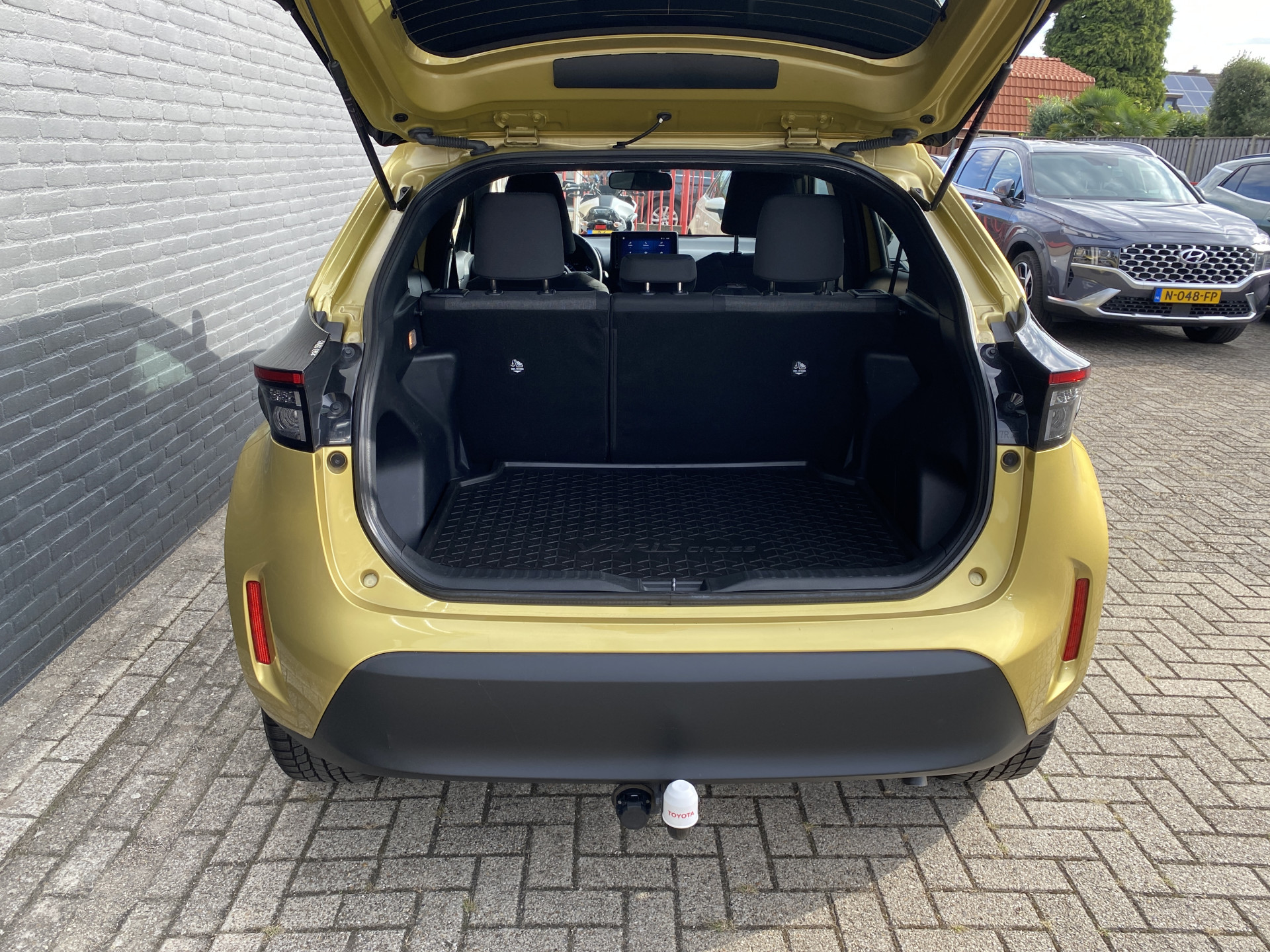 Toyota Yaris Cross 1.5 Hybrid First Edition | 1e eigenaar | dealer onderh. | trekhaak | navigatie | camera | led koplamp | NL auto