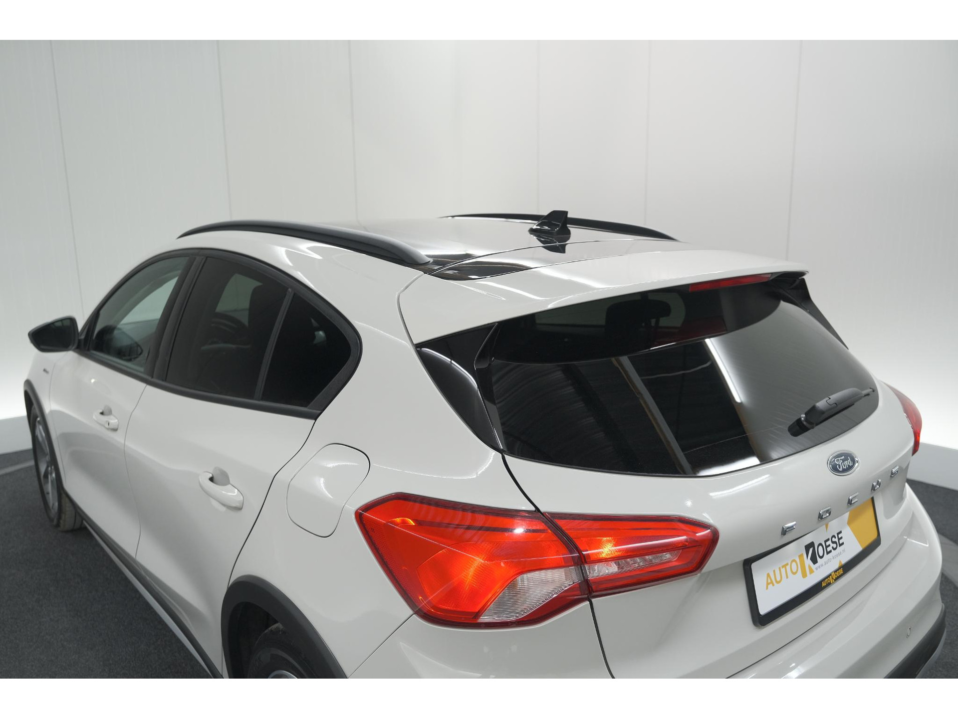 Ford Focus 1.5 EcoBoost Active Business | Lage Kilometerstand | Navigatie | Parkeersensoren | Apple Carplay