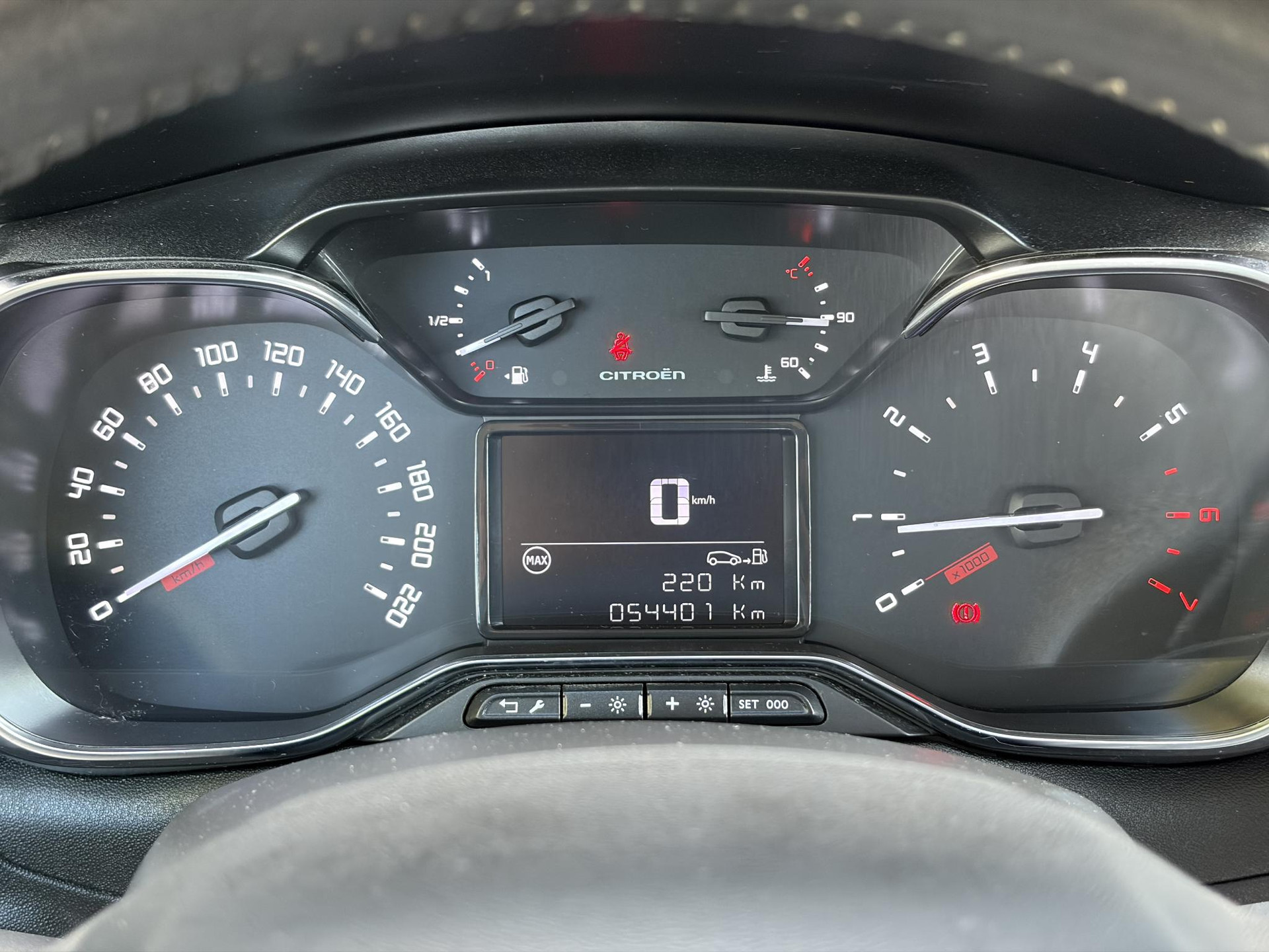 Citroen C3 1.2 PureTech Feel ✓2e Eigenaar✓Navi✓Carplay✓Clima✓Cruise✓Lm velgen✓Rijstrooksensor✓Pdc✓N.A.P✓Apk tot 05-2027