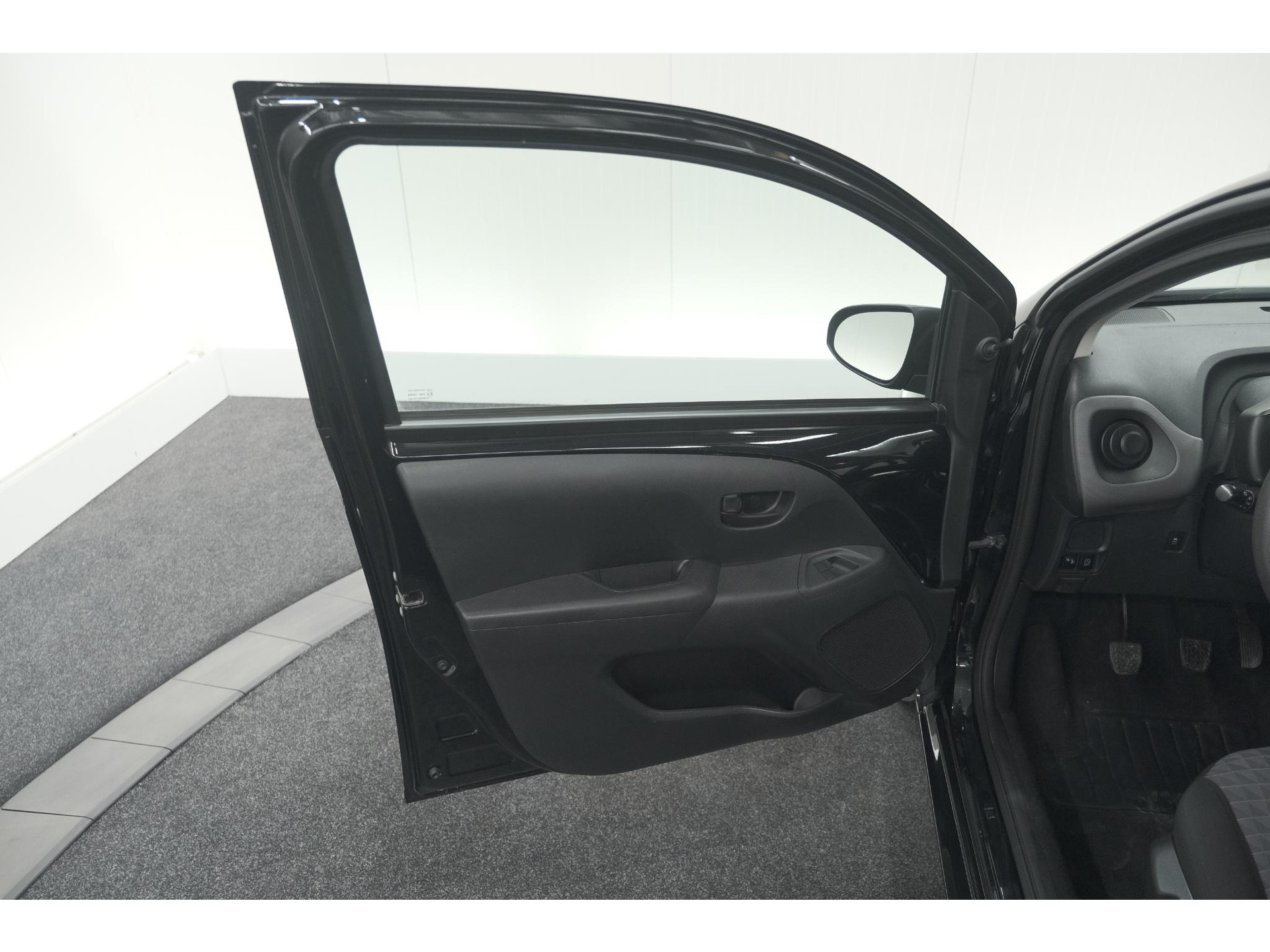 Peugeot 108 1.0 e-VTi Active | Airco | Bluetooth | Elektrische Ramen | 5 Deurs