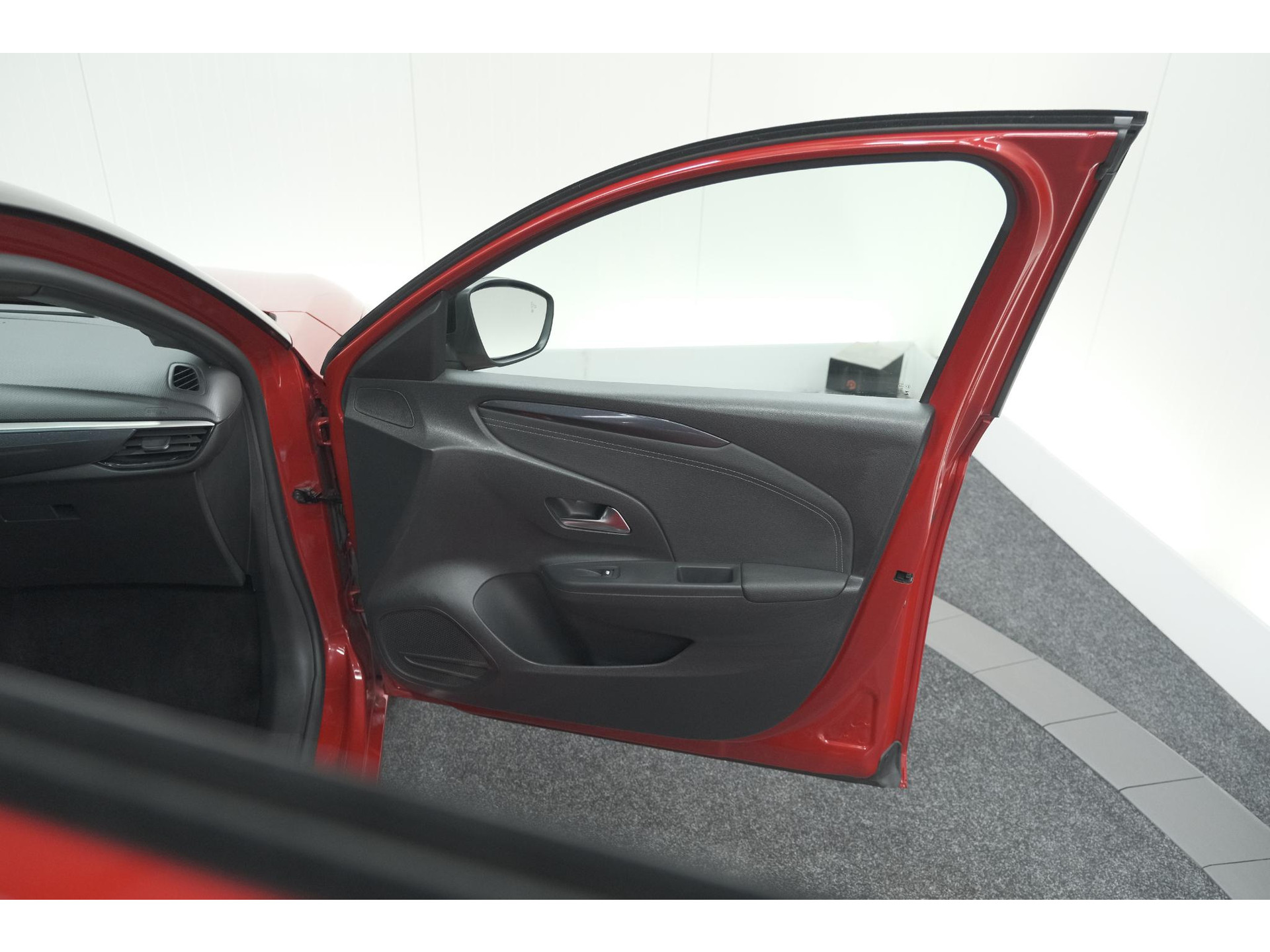 Opel Corsa 1.2 Turbo 100 Ultimate | Panoramadak | Camera | Dodehoekdetectie | Apple Carplay