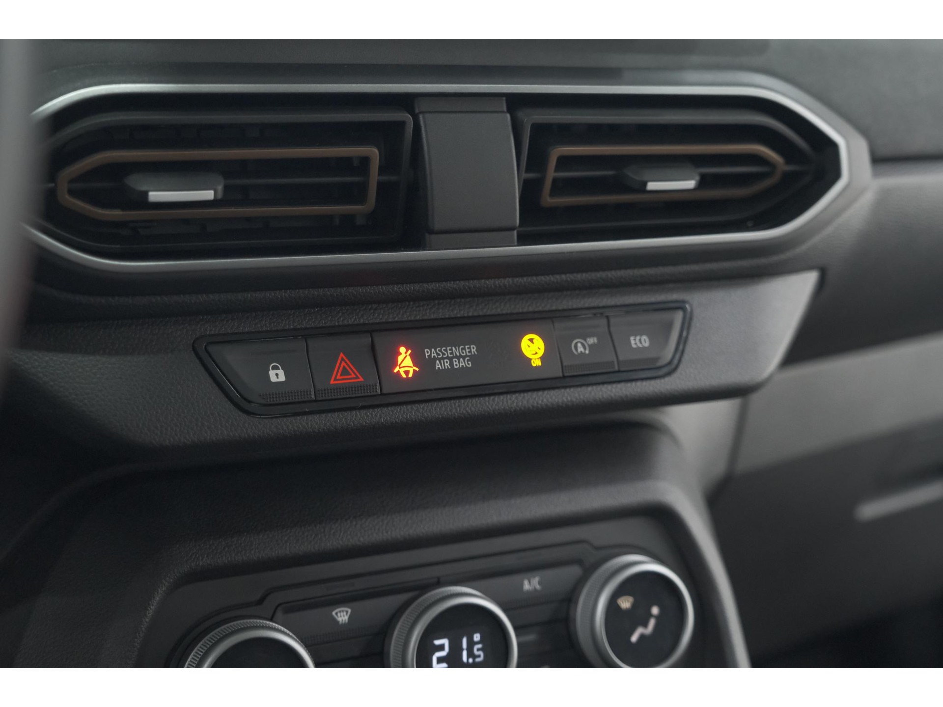 Dacia Sandero Stepway TCe 90 Extreme | Camera | Dodehoekdetectie | Navigatie | Apple Carplay