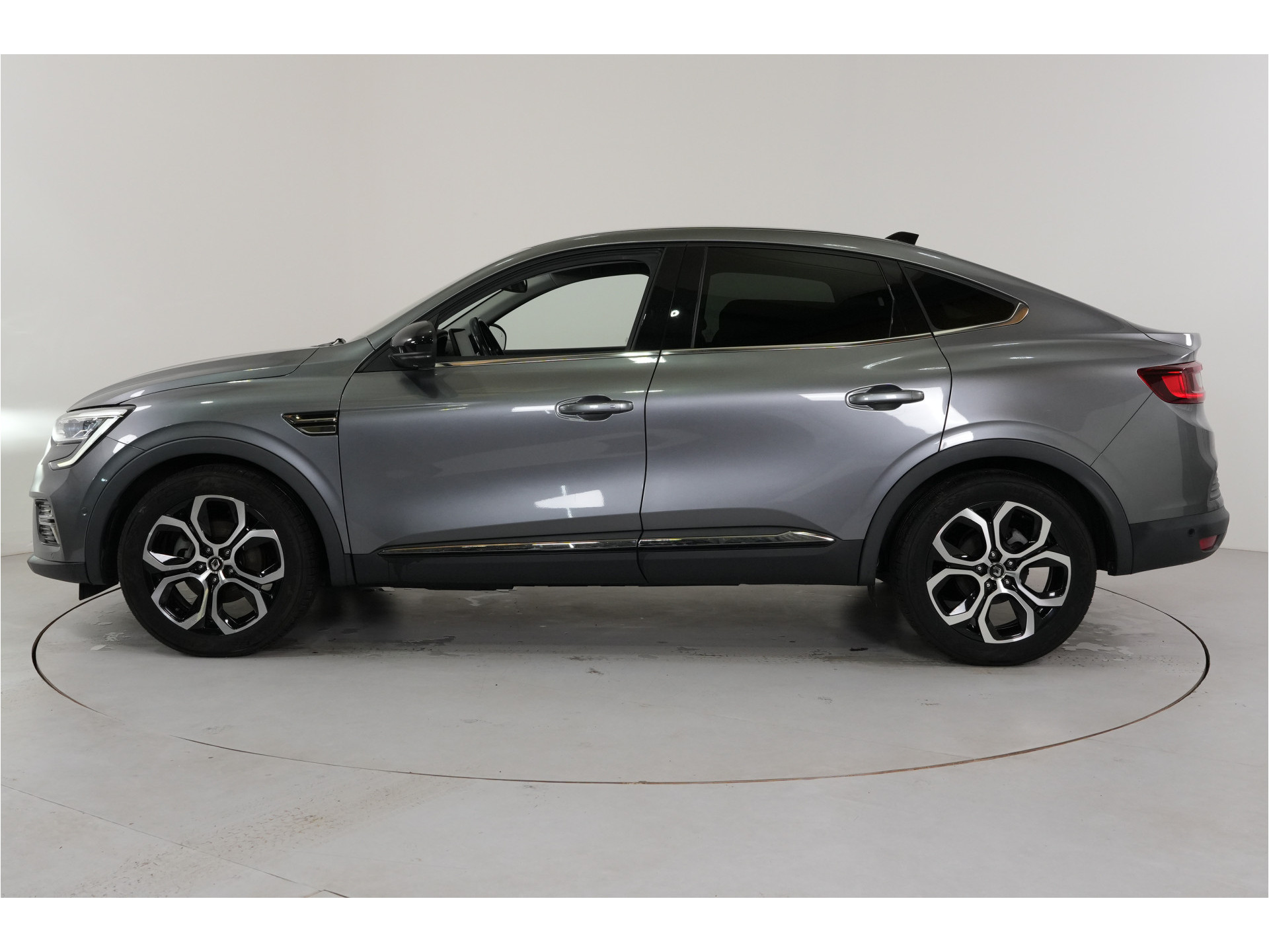 Renault Arkana 1.6 E-Tech Hybrid 145 | Stl. verw. | Camera | Keyless | Apple/Android |