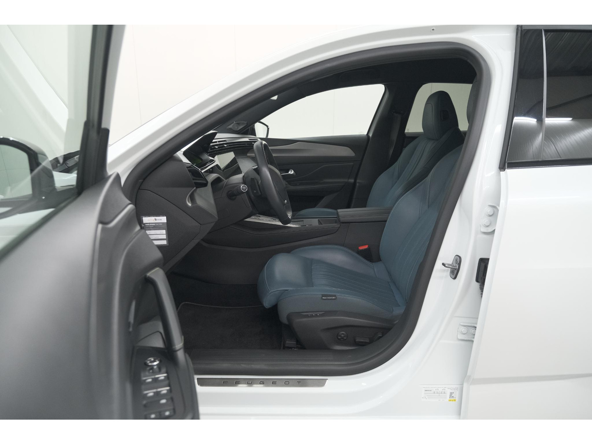 Peugeot 308 PureTech 130 GT | 360 Camera | Stoelen-Pakket | Adaptieve Cruise Control | Apple Carplay