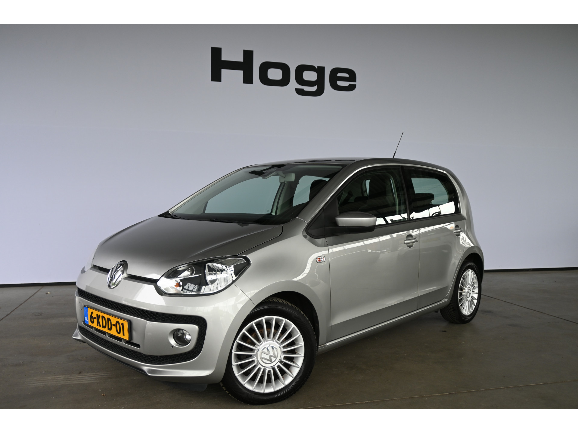 Volkswagen Up! 1.0 High Up! BlueMotion Airco Licht metaal Elektrisch Pakket! Goed Onderhouden! Inruil Mogelijk!