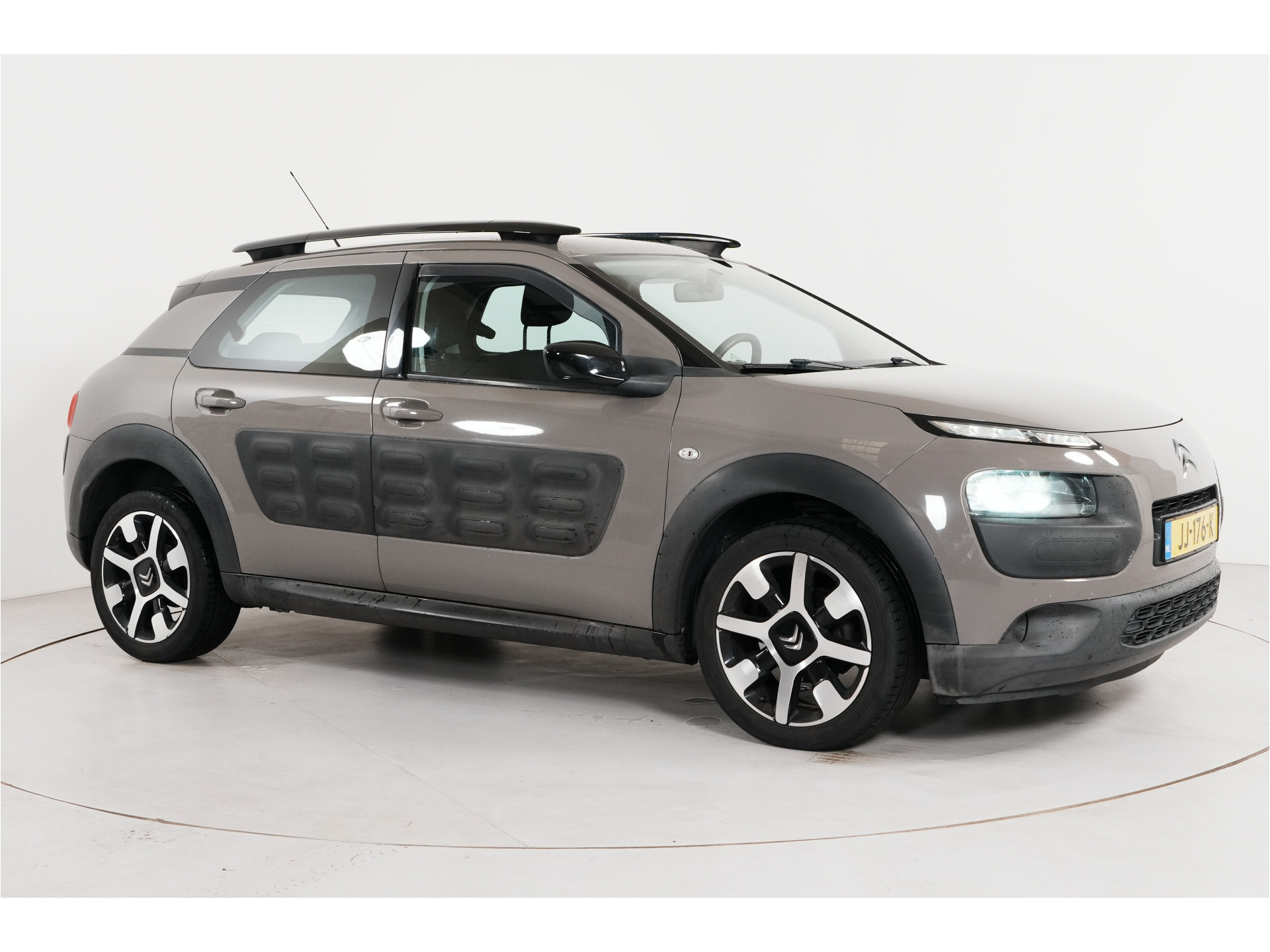 Citroën C4 Cactus 1.6 BlueHDi Feel | Trekhaak | Cruise | Airco |
