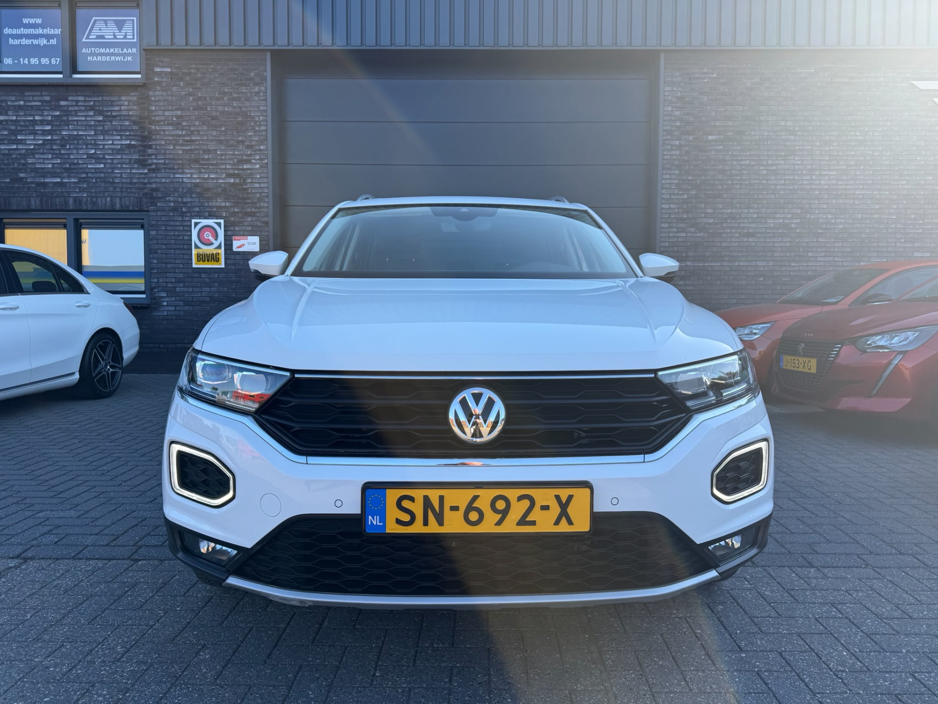 Volkswagen T-Roc 1.0 TSI Style | 1E EGENAAR | 3/6 OF 12MND GARANTIE | PANODAK | ACC | LANE ASSIST | AIRCO |
