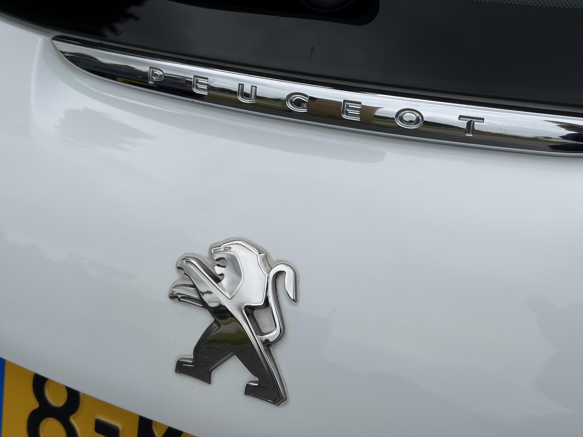 Peugeot 208 1.2 VTi Urban Soul ✓1e Eigenaar✓Trekhaak✓Navi✓Airco✓Cruise✓Pdc✓Lm velgen✓5 Deurs✓Zeer Zuinig✓N.A.P✓Apk tot 03-2027