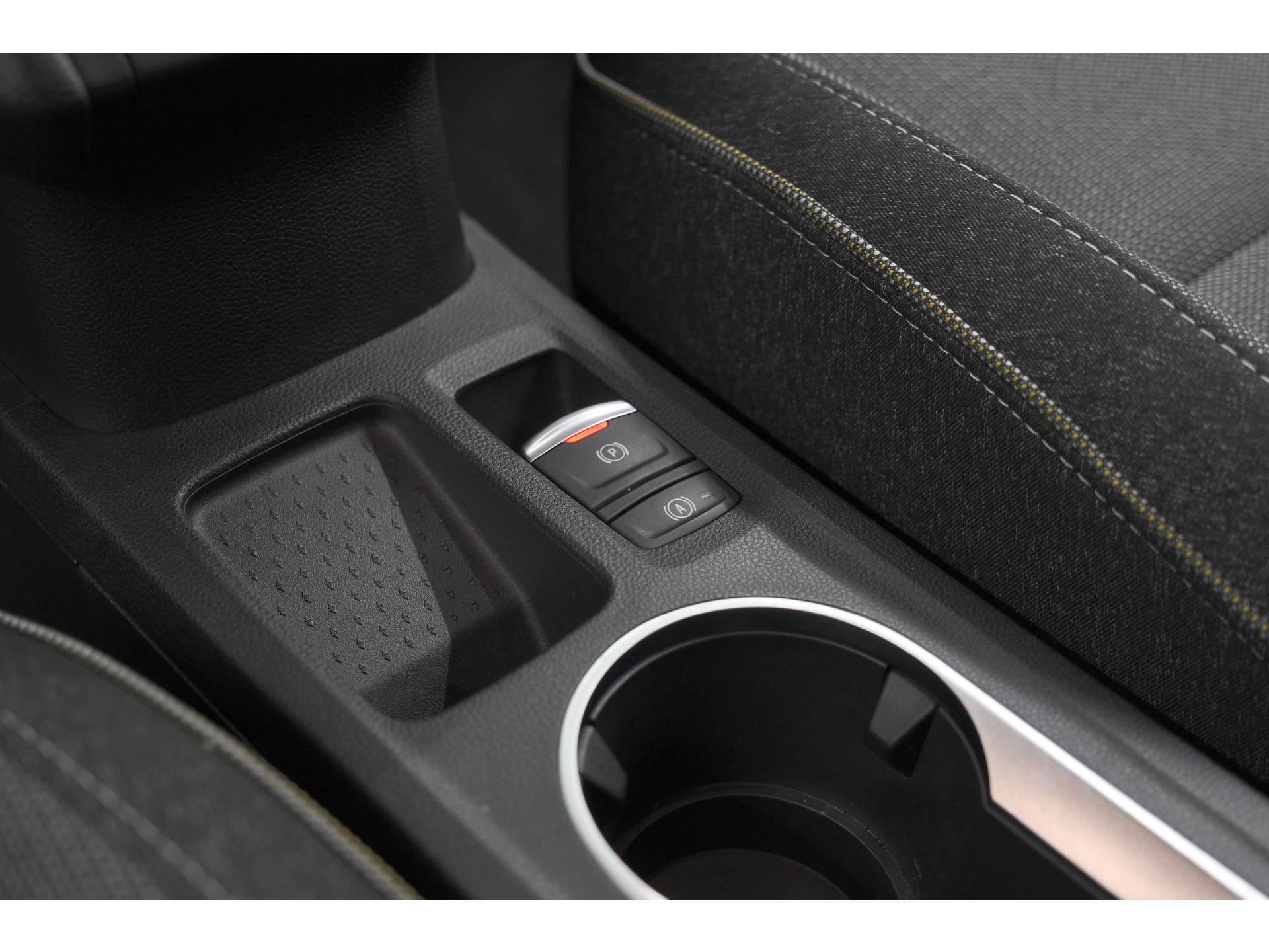 Renault Captur 1.8 E-Tech Full Hybrid 160 Techno | Camera | Adaptieve Cruise Control | Navigatie