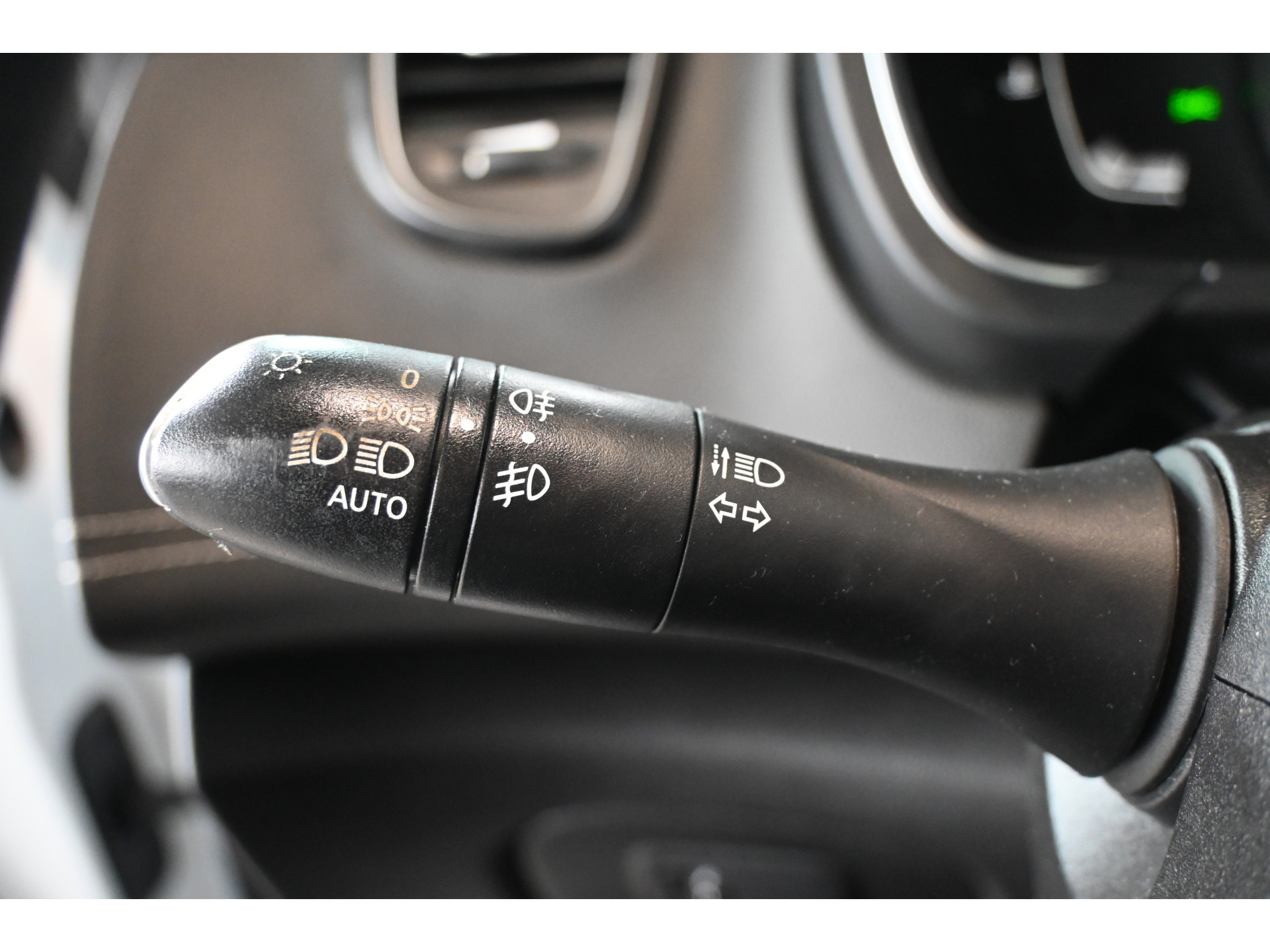 Renault Scénic 1.3 TCe Intens Automaat Nap Clima Cruise Trekhaak Navigatie Head up Panoramadak 100% Onderhouden! Inruil Mogelijk!