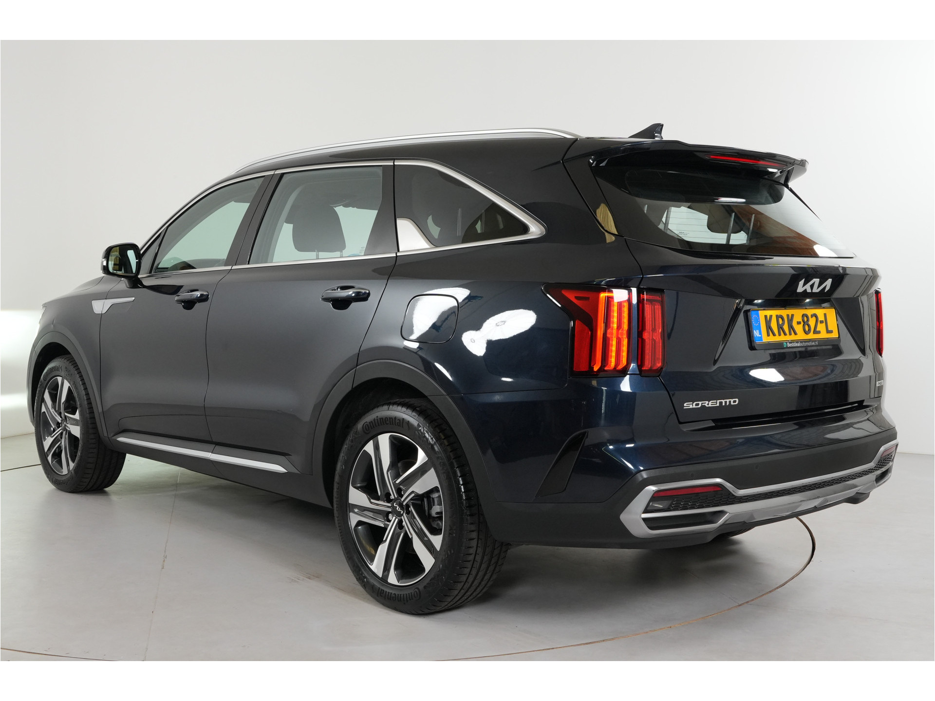 Kia Sorento 1.6 T-GDI 4WD 265 pk PHEV | SOH 100% | 7 pers | Dealer onderhouden |