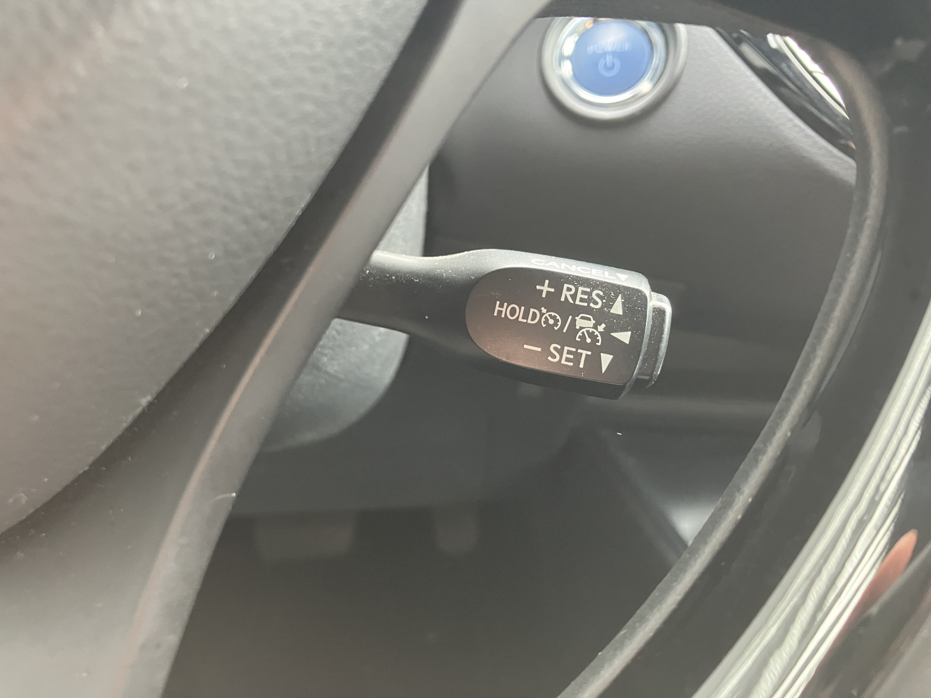 Toyota C-HR 1.8 Hybrid Active AUT. | 1e eigenaar | navigatie | camera | apple carplay | cruise control | 36.000 KM