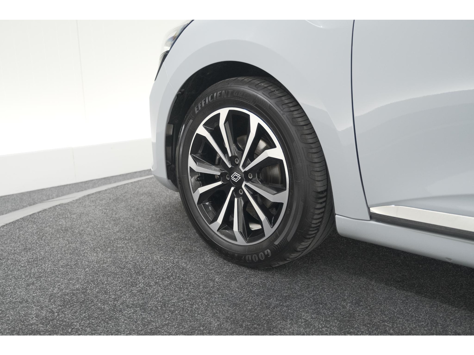 Renault Clio TCe 90 GPF techno | 360 Camera | Adaptieve Cruise Control | 9.3 Inch Groot Scherm