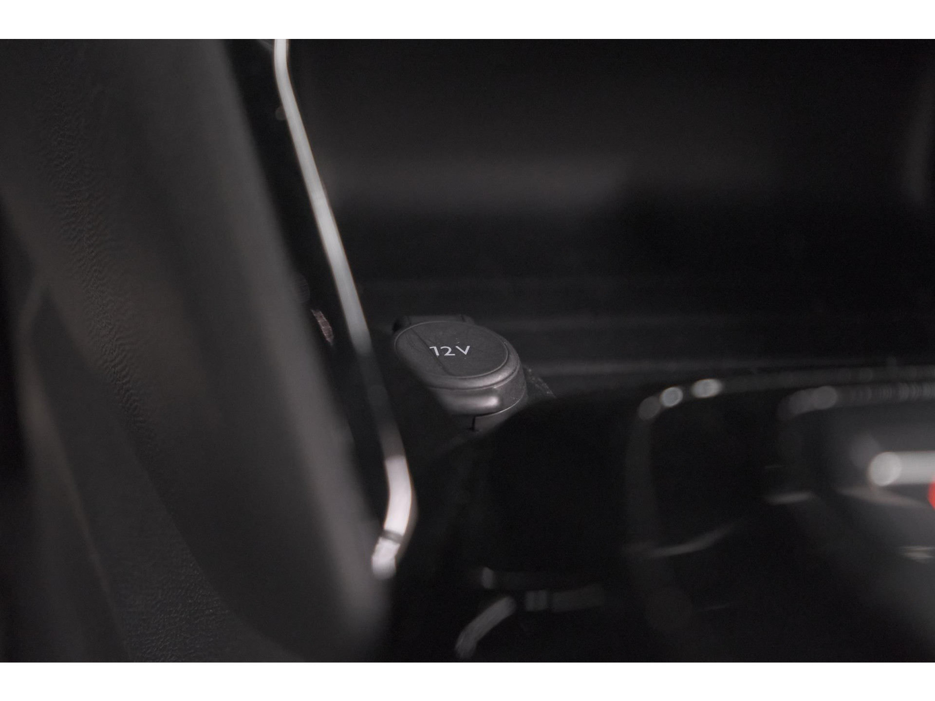 Peugeot 2008 1.2 Hybrid 145 GT | Camera | Apple Carplay | Parkeersensoren