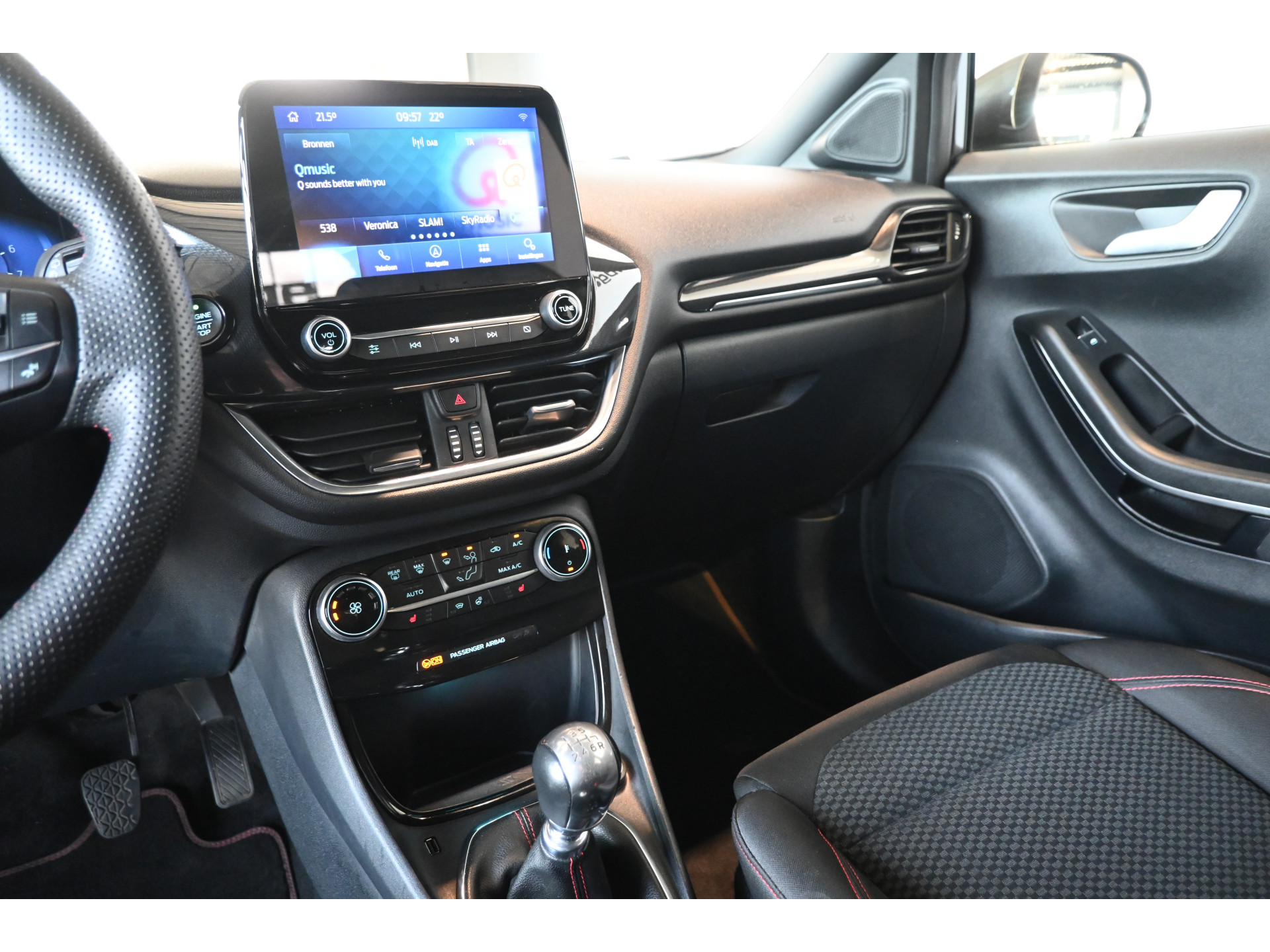 Ford Puma 1.0 EcoBoost Hybrid ST-Line X Adaptieve Cruise Clima Stoel / Stuurverwarming PDC CarPlay 100% Ondehrouden! Inruil Mogelijk!