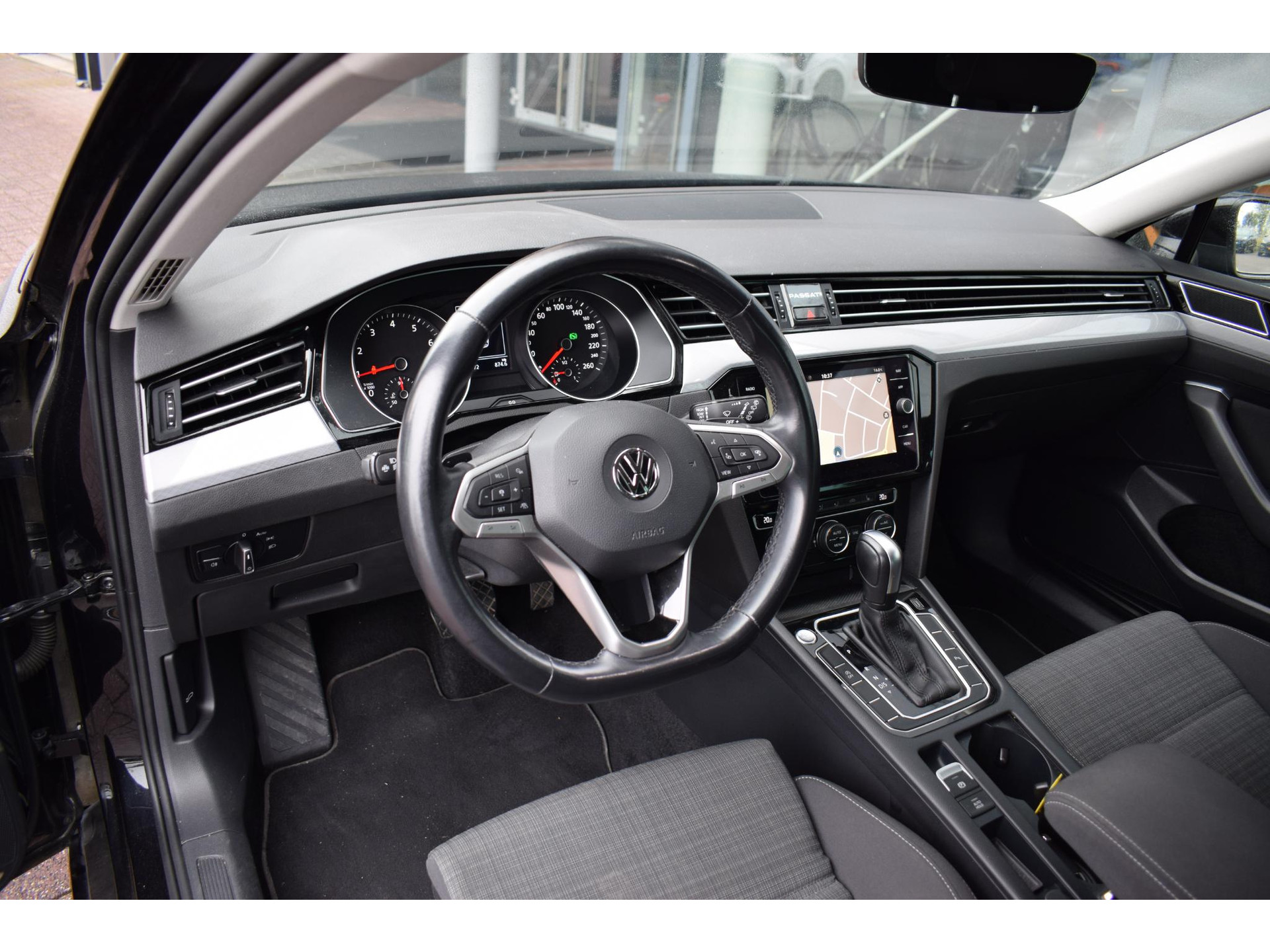Volkswagen Passat Variant 1.5 TSI Comfort Business | Apple CarPlay | Stoelverw. | ACC | Automaat