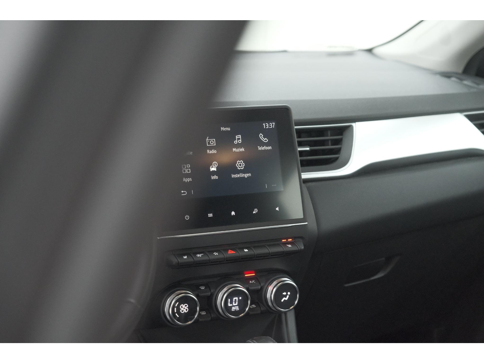 Renault Captur Mild Hybrid 140 EDC Intens | Camera | Navigatie | Parkeersensoren | Stoelverwarming