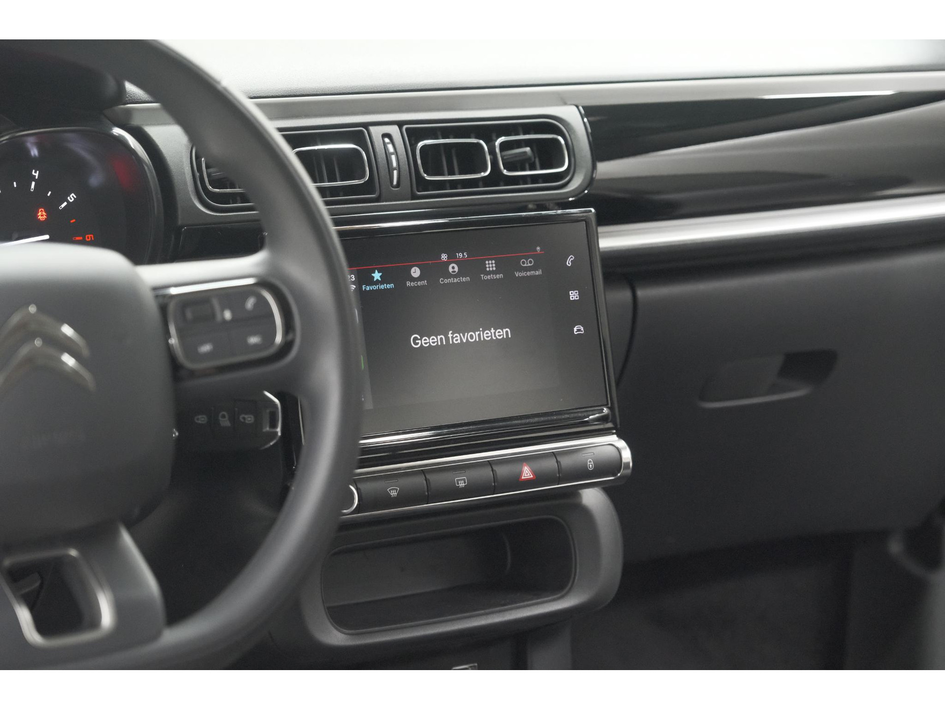 Citroen C3 PureTech 110 EAT6 Max | Apple Carplay | Parkeersensoren | Climate Control | 16 Inch Lichtmetalen Velgen
