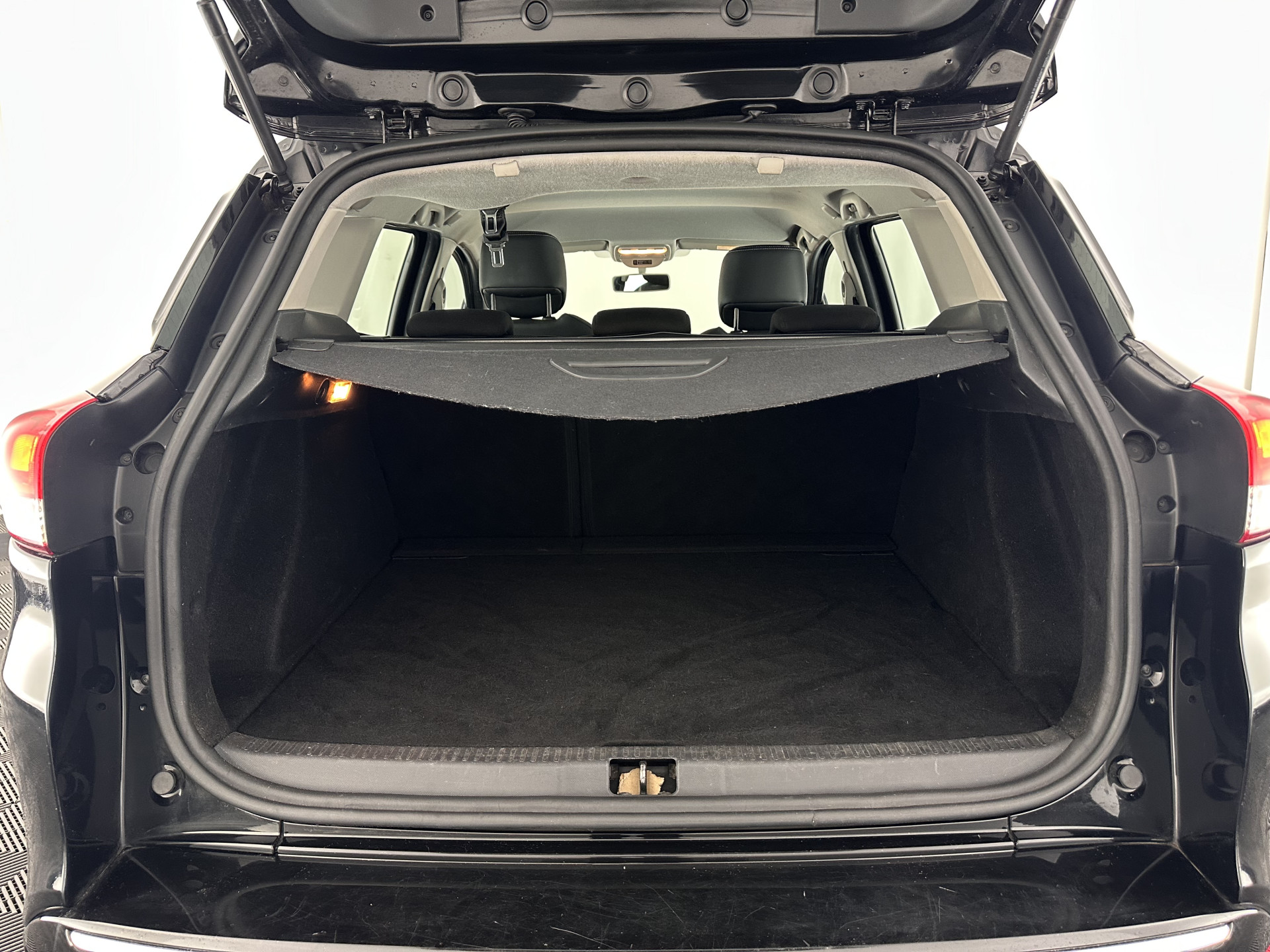 Renault Clio Estate 0.9 TCe Expression *NAVI-FULLMAP | COMFORTSEATS | AIRCO | CRUISE | PDC | TOWBAR | 16''ALU *