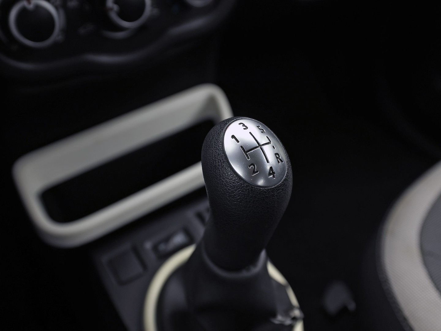 Renault Twingo 1.0 SCe Collection (AIRCO, ELEK RAMEN, CRUISE, SPORTSTOELEN, NIEUWE APK, NIEUWSTAAT)