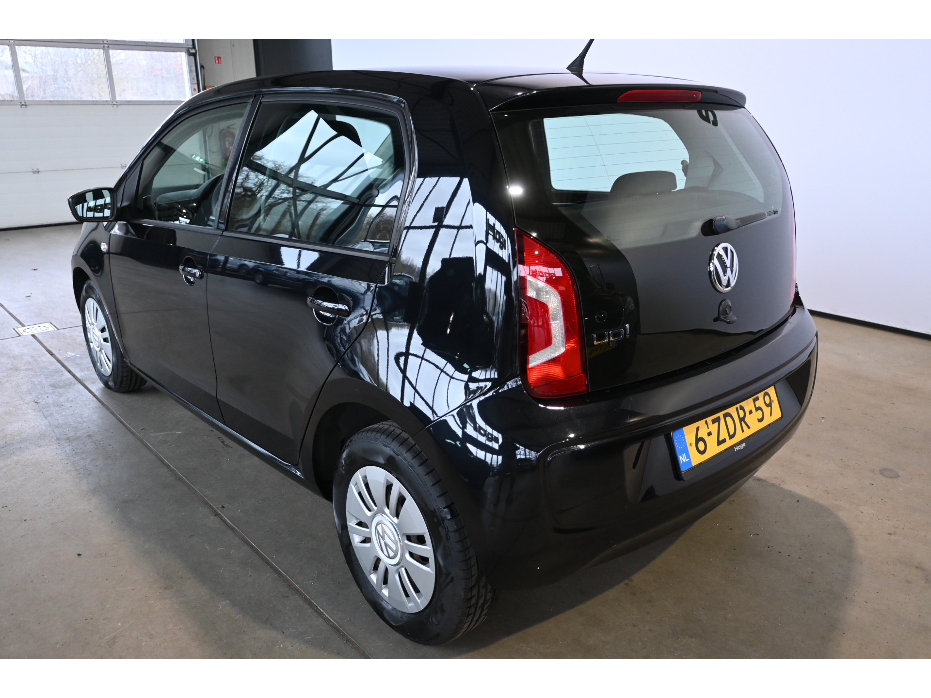 Volkswagen Up! 1.0 Move Up! Automaat Airco Elektrisch Pakket! Goed Onderhouden! Inruil Mogelijk!
