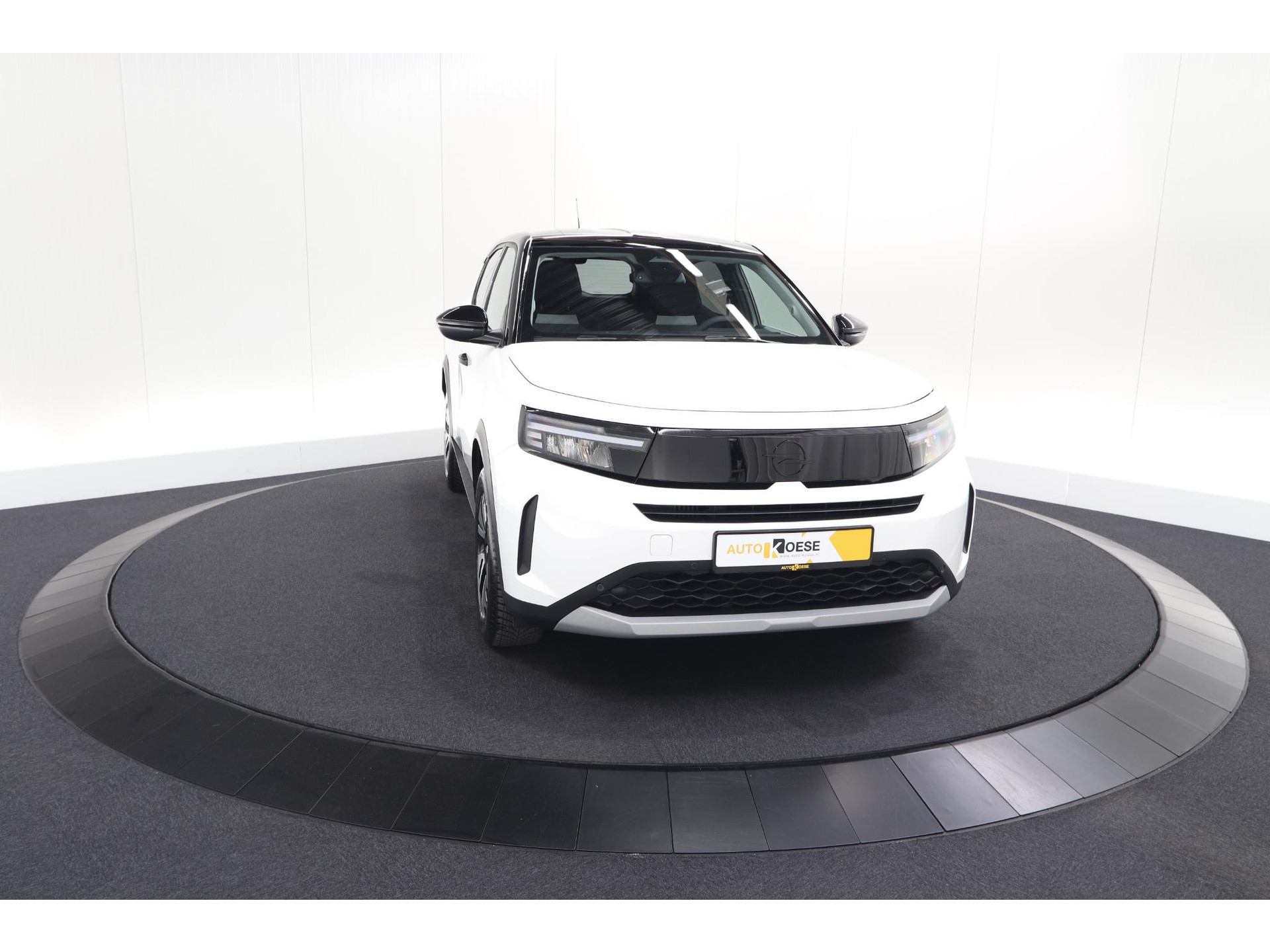 Opel Frontera 1.2 Turbo Hybrid 145 GS | 7 Zitplaatsen | Camera | Dodehoekdetectie | Navigatie