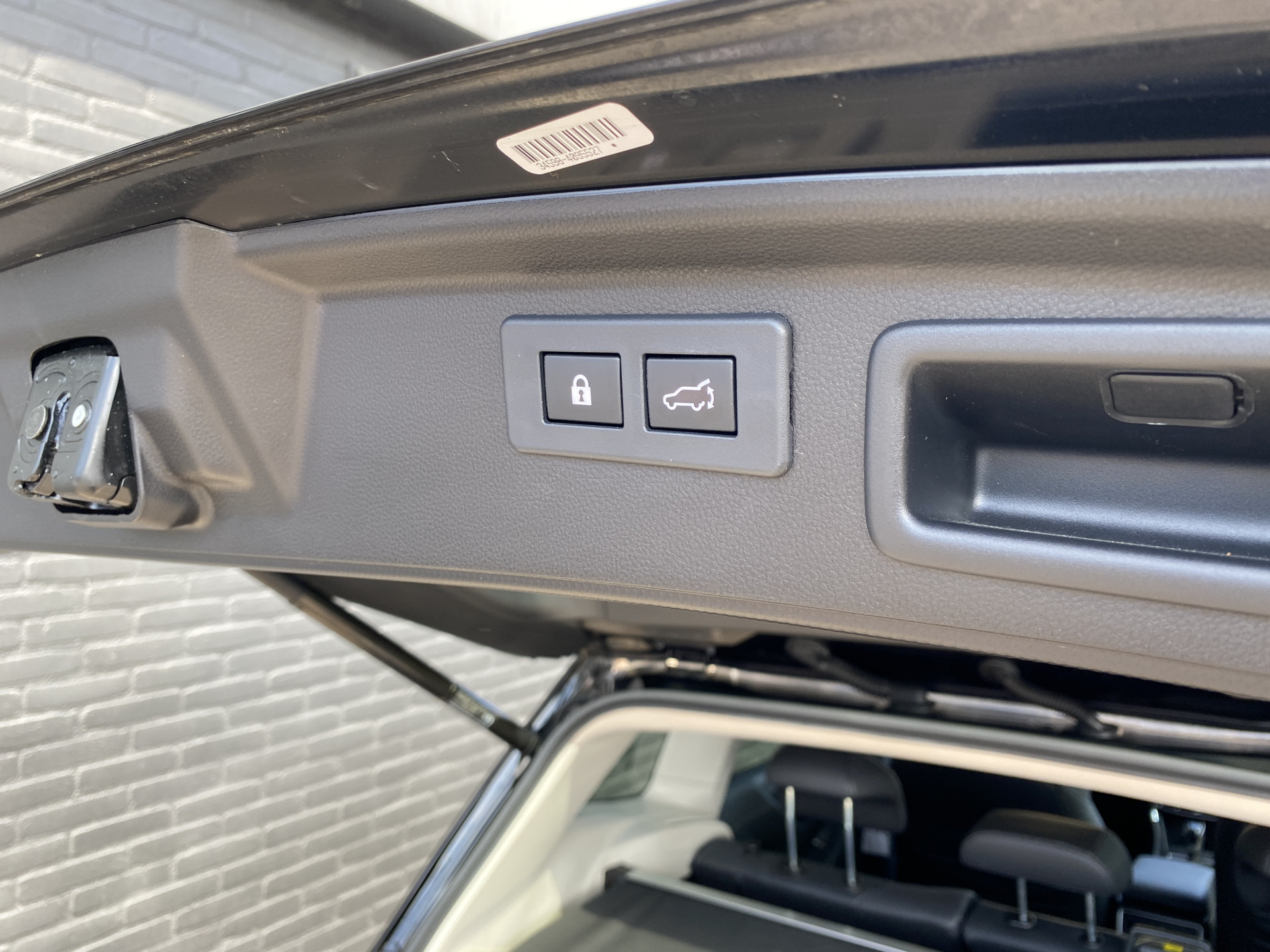 Subaru Forester 2.0i e-BOXER Luxury AUT. | dealer onderh. | leder interieur | trekhaak | adapt. cruise | carplay | memory seat