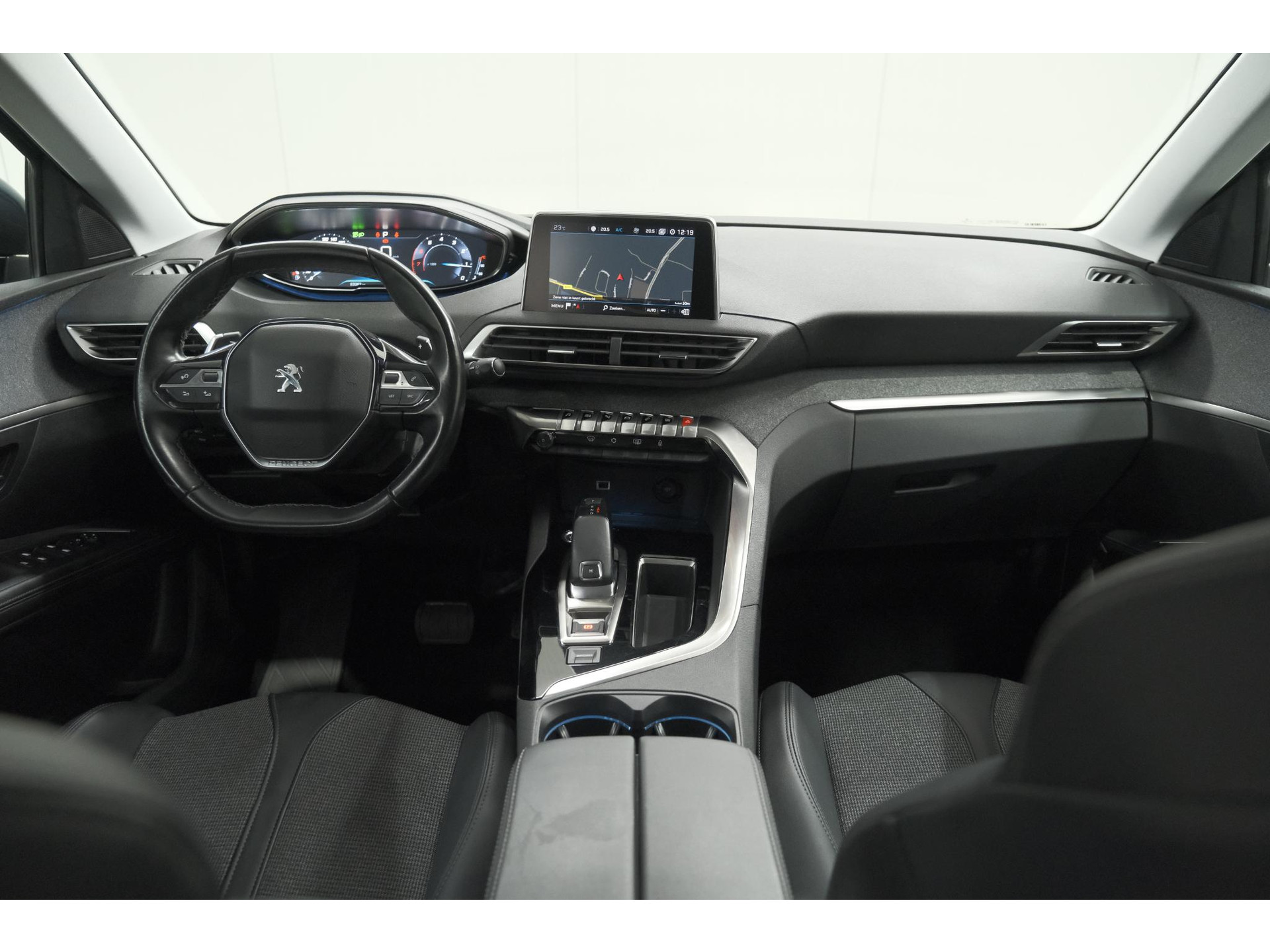 Peugeot 5008 PureTech 130 EAT8 Crossway | Trekhaak | Camera | Navigatie | Apple Carplay