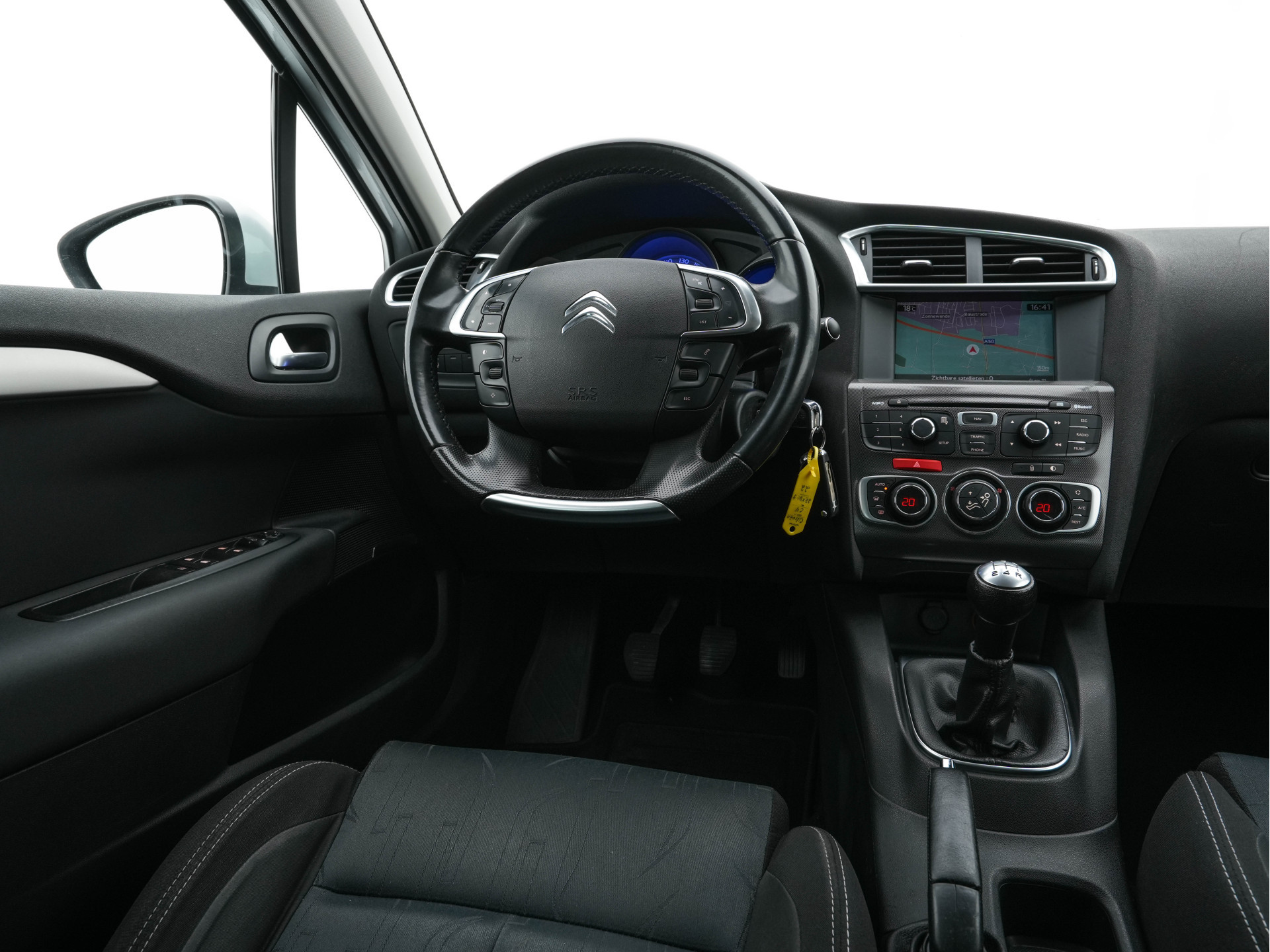 Citroën C4 1.6 HDi Ligne Business *NAVI-FULLMAP | ECC | PDC | CRUISE | TOWBAR | COMFORT-SEATS | PRIVACY-GLASS | 16''ALU*